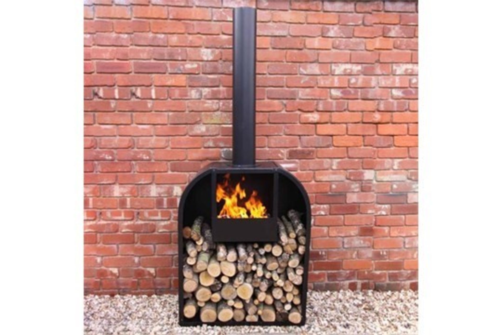 Gardeco Arno LArge Outdoor Fireplace with built in Log Storage, Boxed, RRP £320