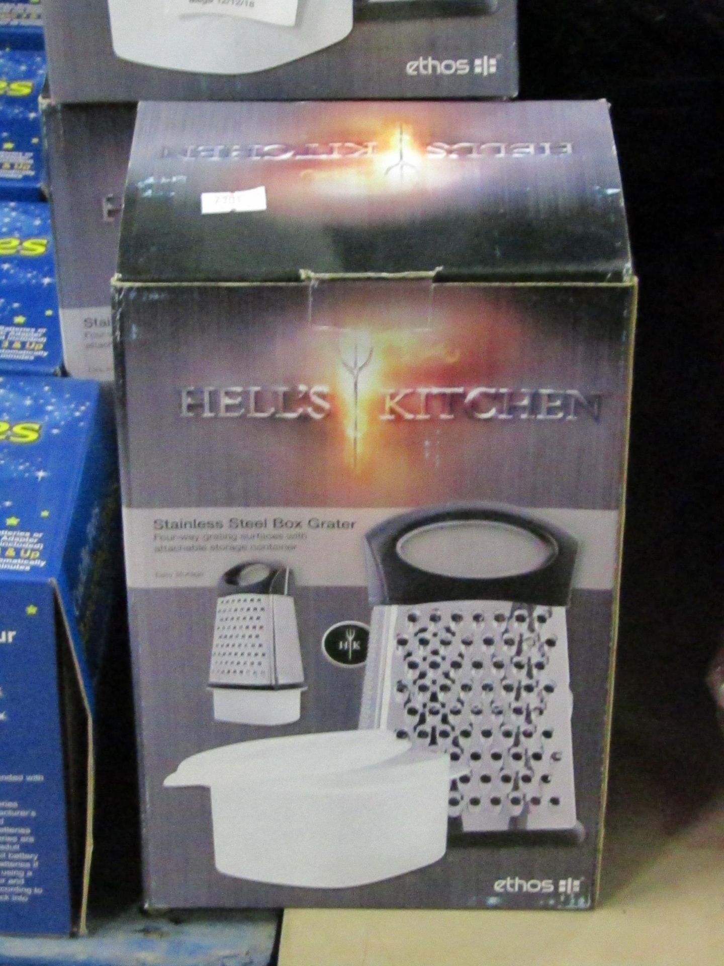 Hells Kitchen Stainless steel grater with catch box, new and boxed