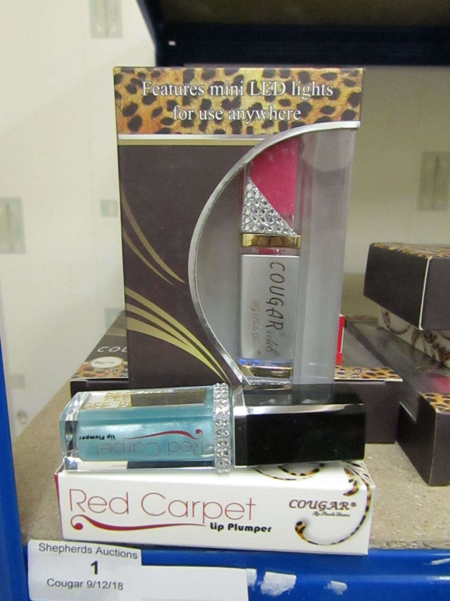 2 Piece Cougar set containing; Cougar Red Carpet lip plumper, blue, brand new and boxed Cougar Celeb