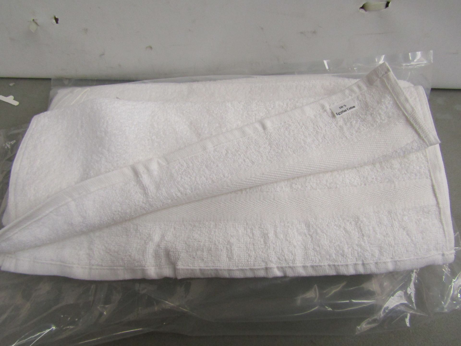 6 X Large Guest 100% Egyptian Cotton Towels size 40 X 60 CM all new