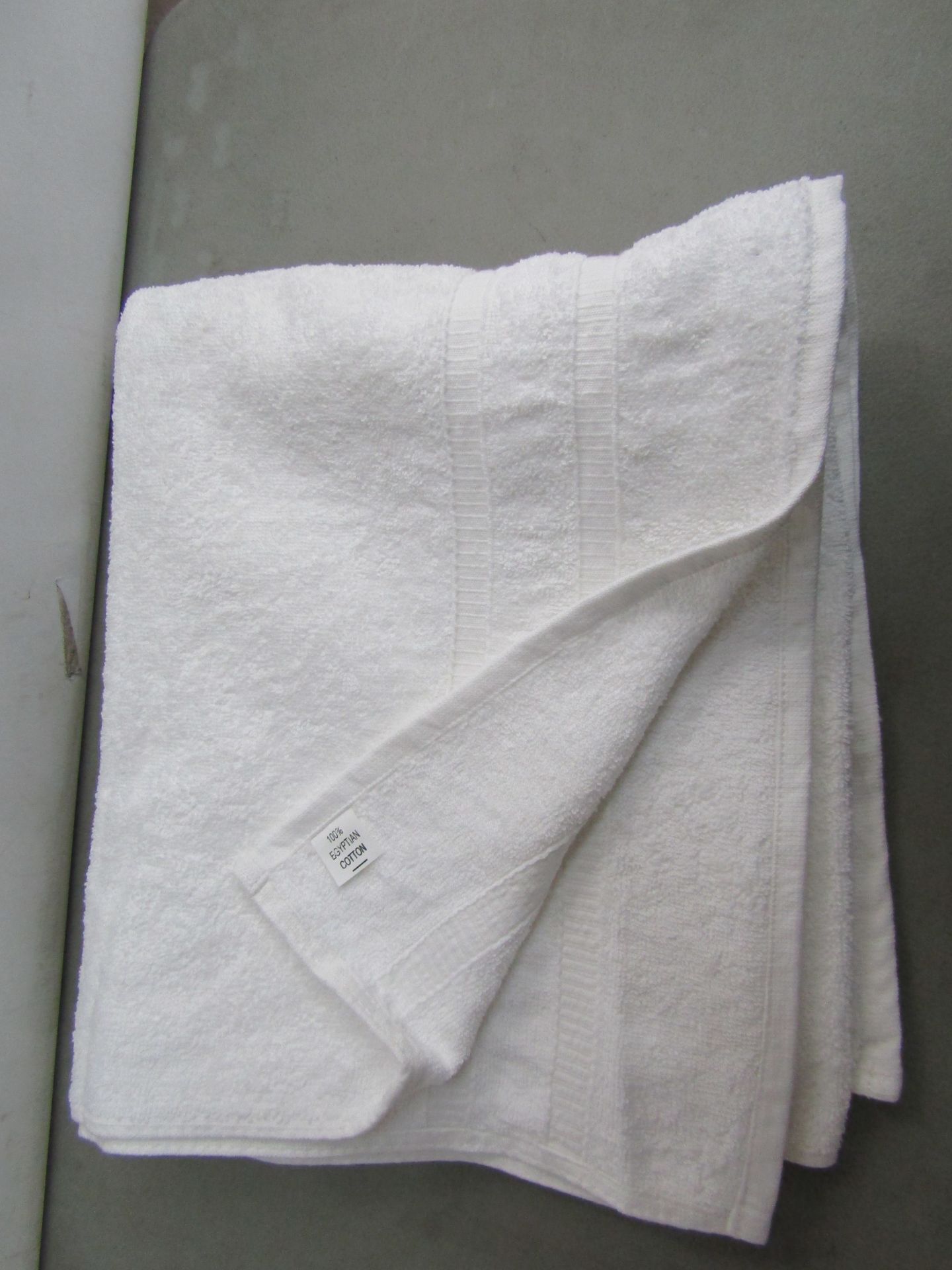 2 x Egyptian Cotton Hand Towels size 100 X 60 CM