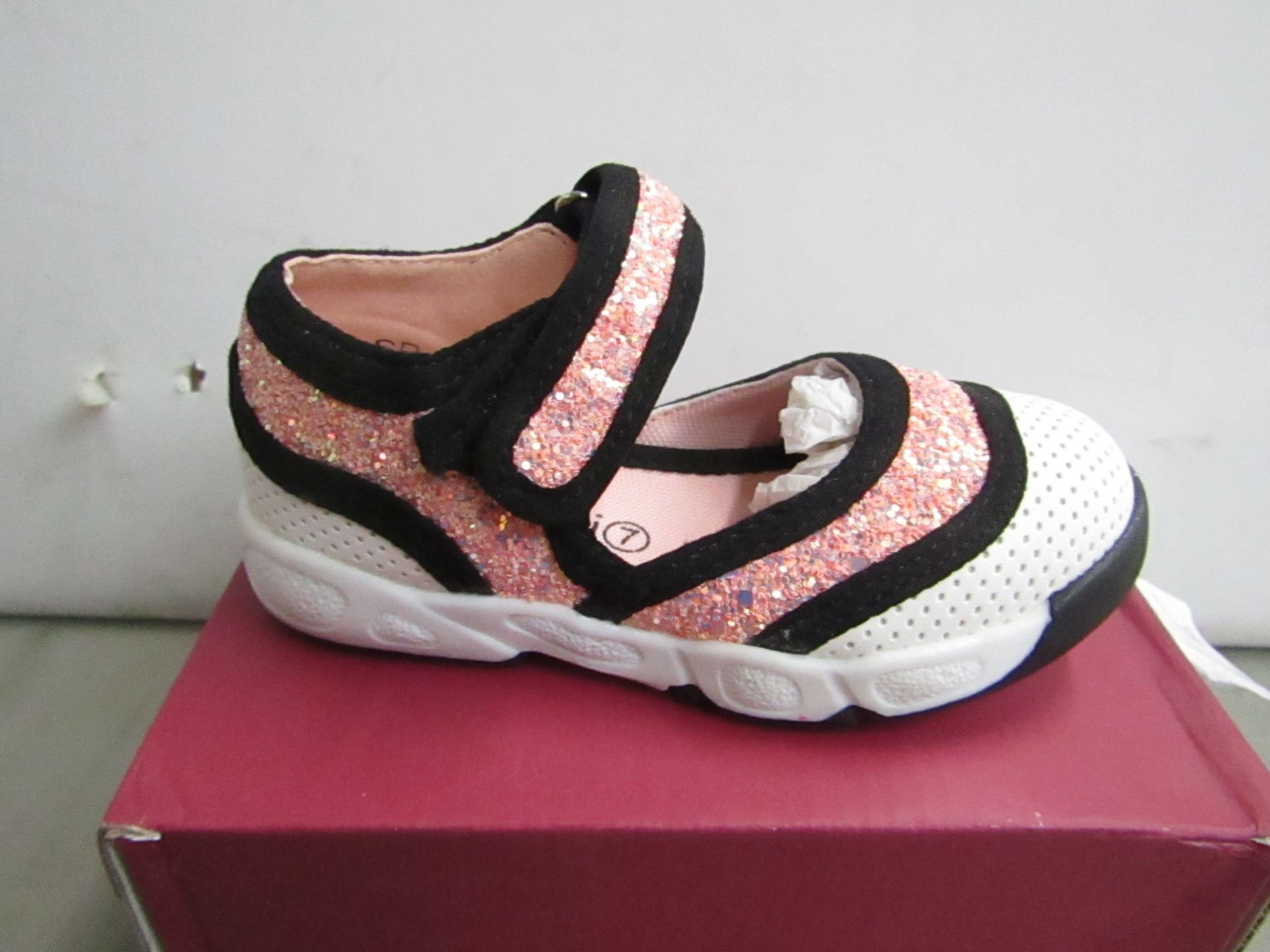 Kelsi Girls shoe with pink sequence design also velcro fastening size K3 new & boxed