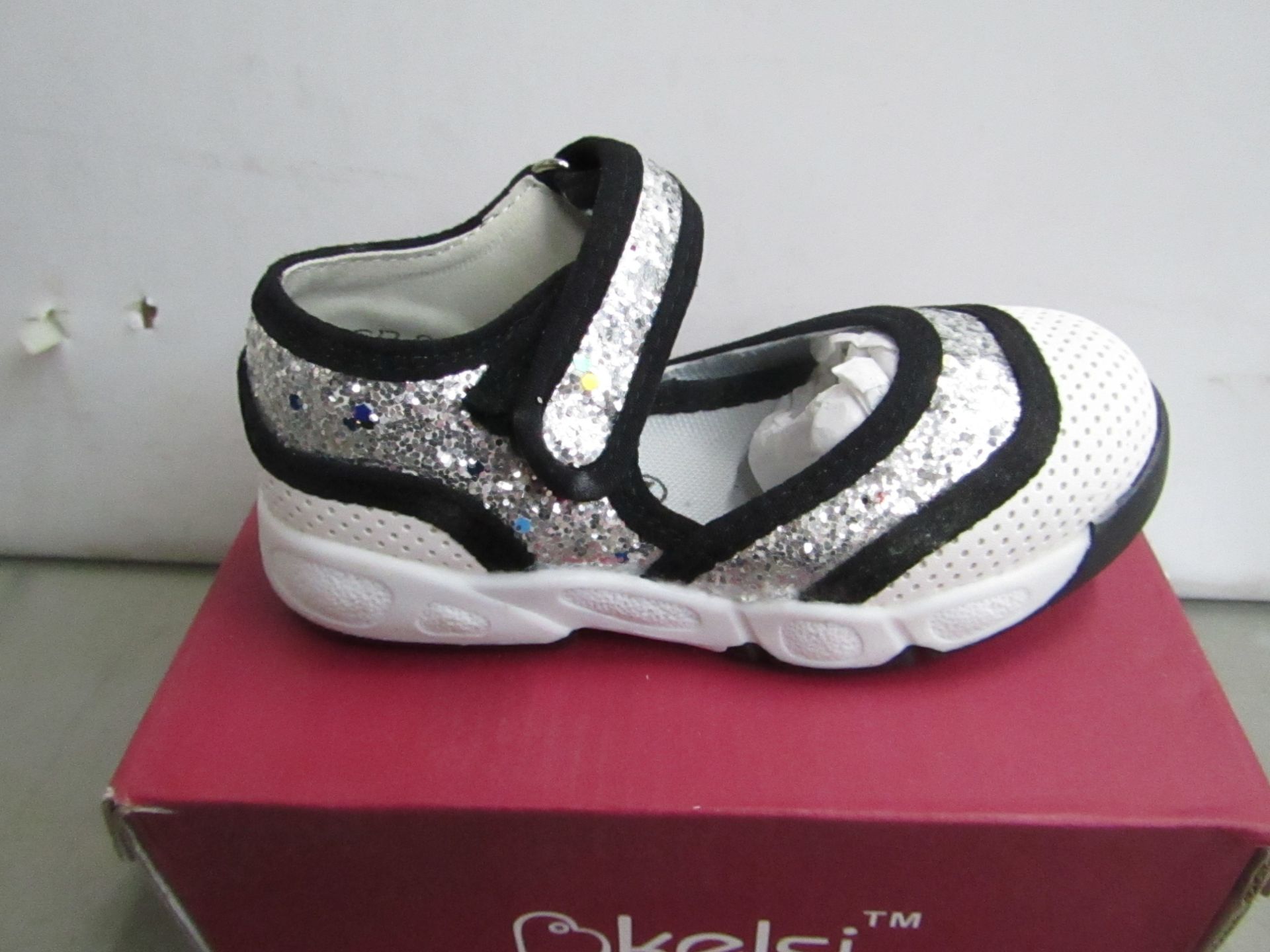 Kelsi Girls shoe with silver sequence design also velcro fastening size K6 new & boxed