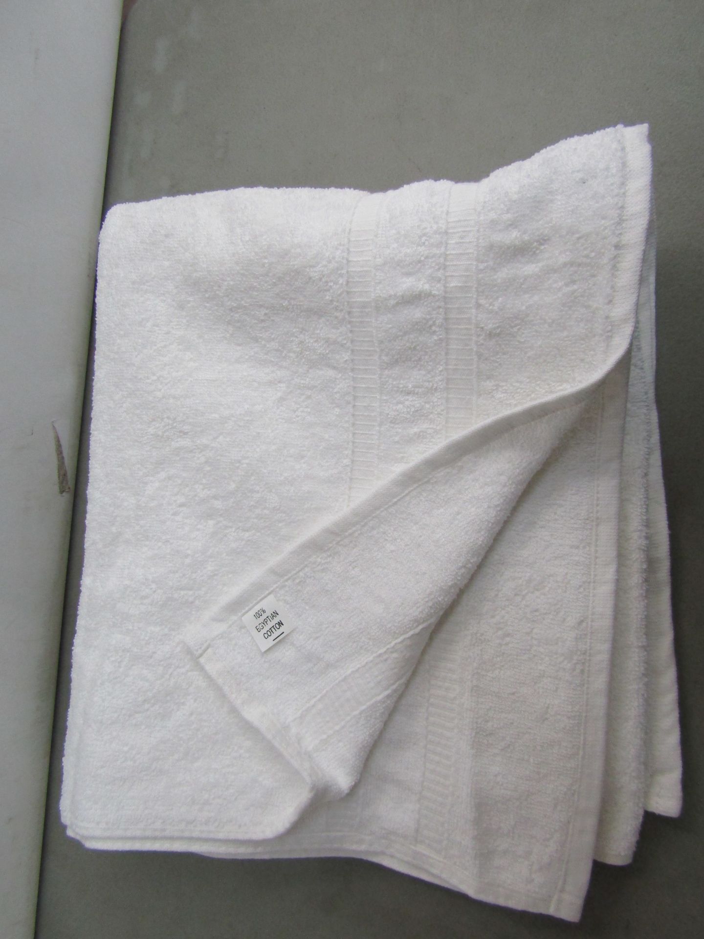 2 x Egyptian Cotton Hand Towels size 100 X 60 CM