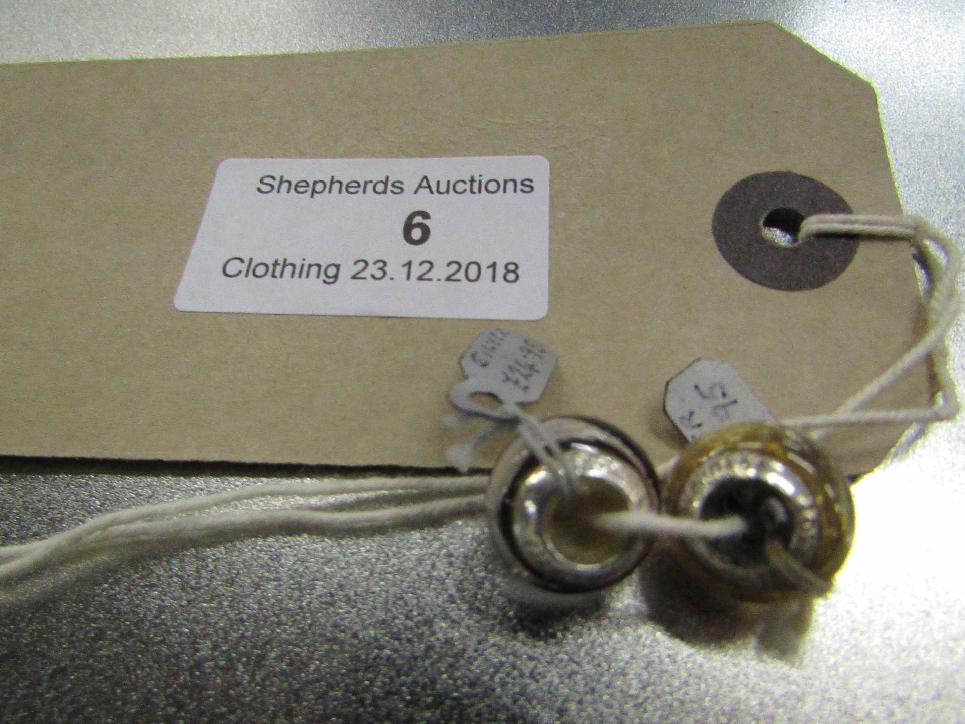 2 x Lovelinks  Murano Glass Bead RRP £24.95 each. Lovelinks links fit many other bracelet systems