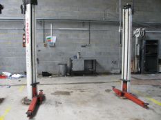 Stenhoj Type 0995112 2.305 2-Post vehicle lift