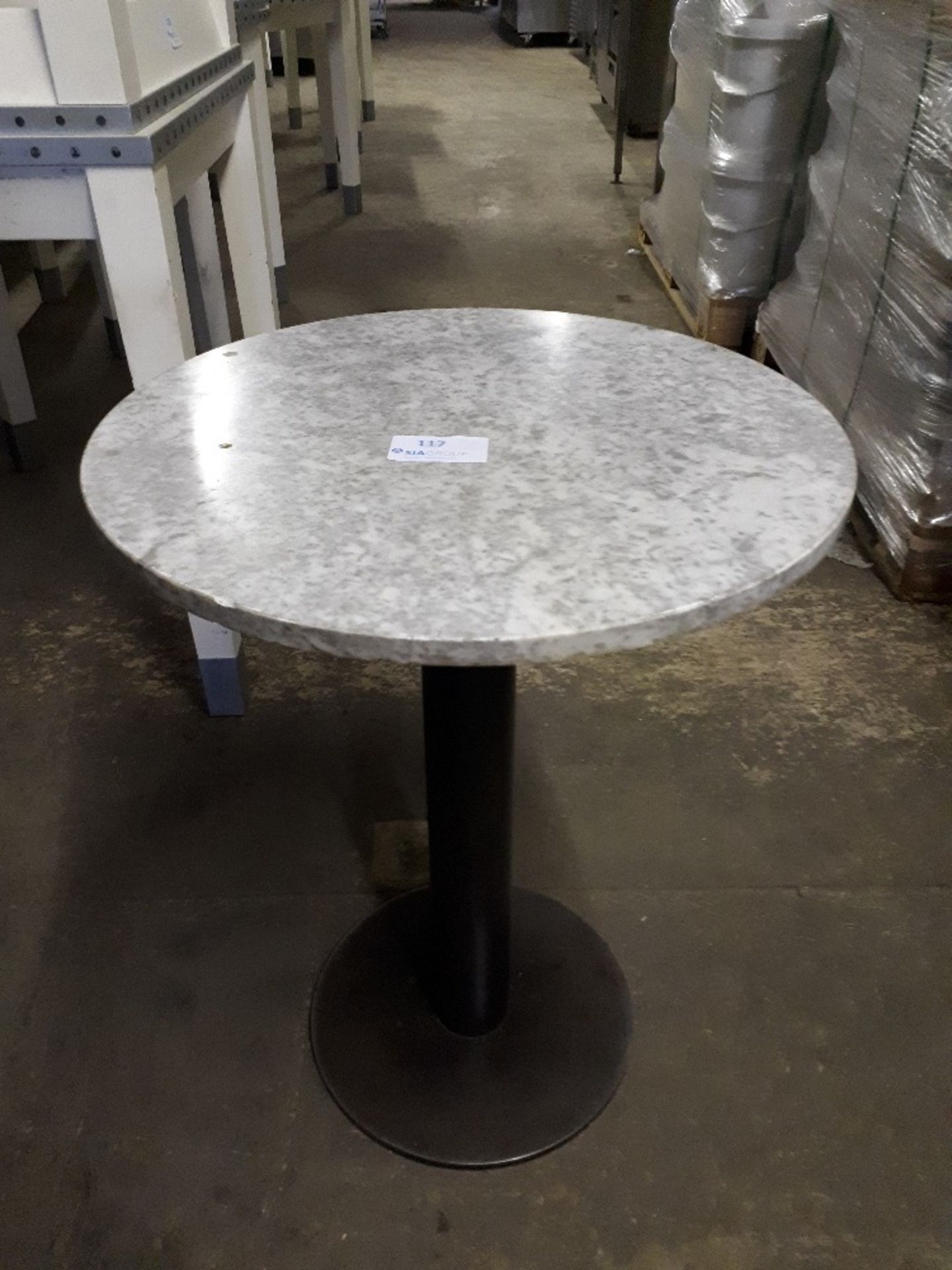 Marble and Cast Iron Circular Cafe´ Table - Image 2 of 3