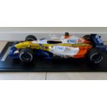 Renault F1 R27- 2007 1/6 scale model.