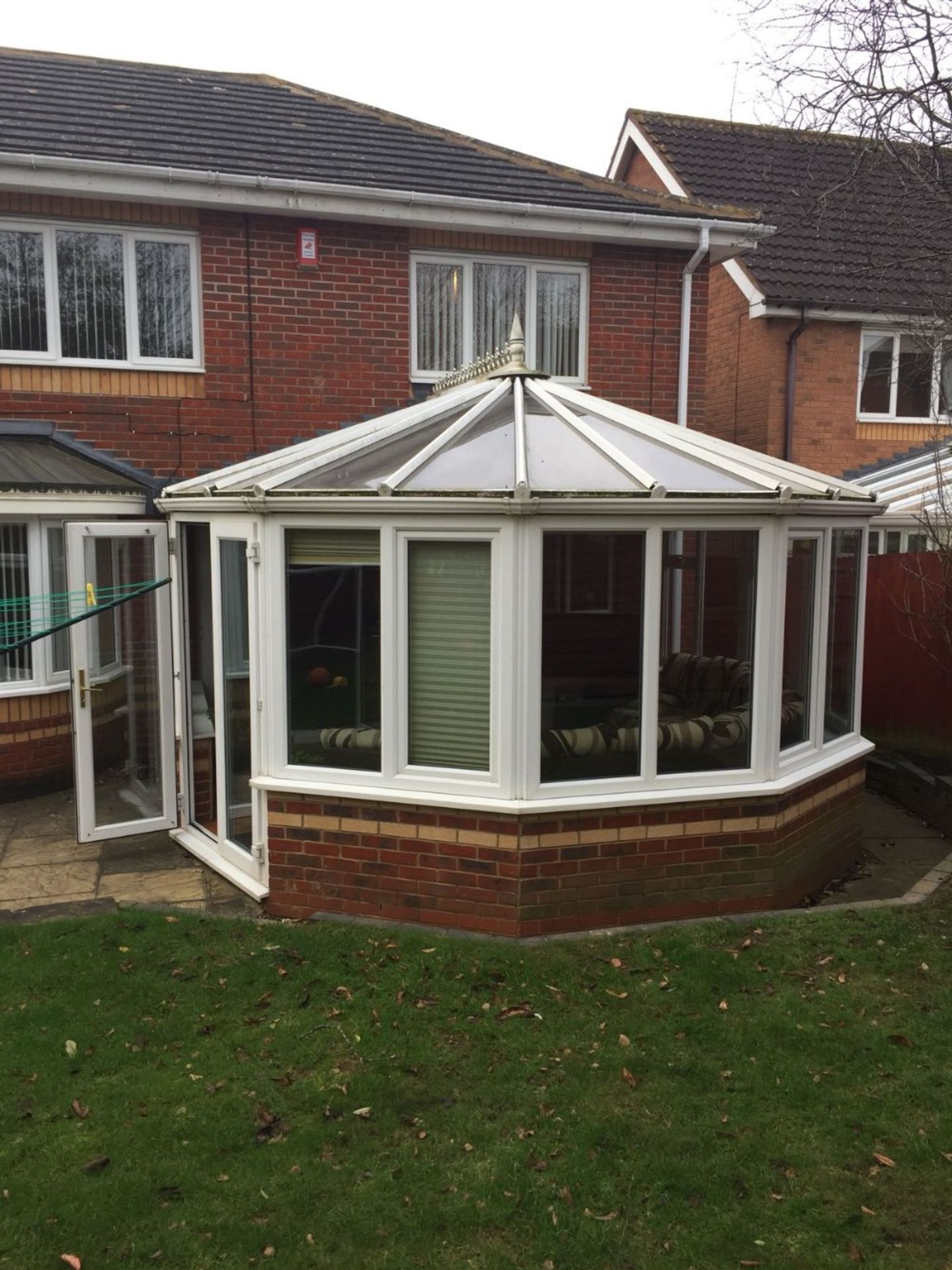 White UPVC Conservatory - 4 Metre Wide x 4 Metre Long - NO VAT ON HAMMER Double Glazed and in