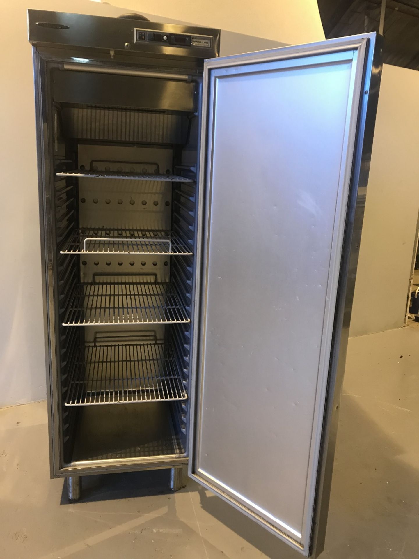 Stainless Steel Catering Fridge -230v -H200cm x D75cm x W75cm - Image 2 of 2