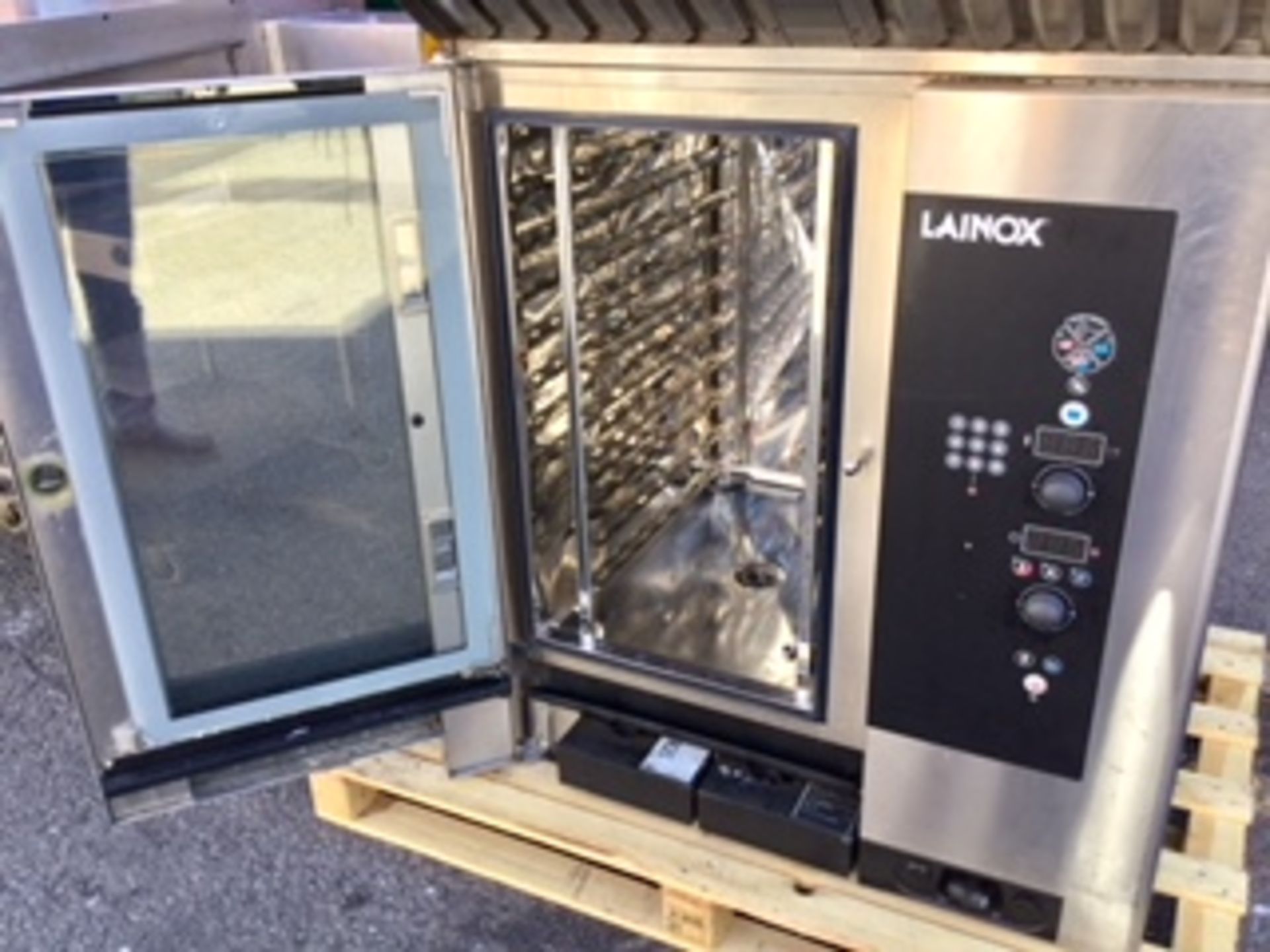 Lainox Sapiens Ten Grid Electric Combi Oven – as New   NO VAT - Image 3 of 3