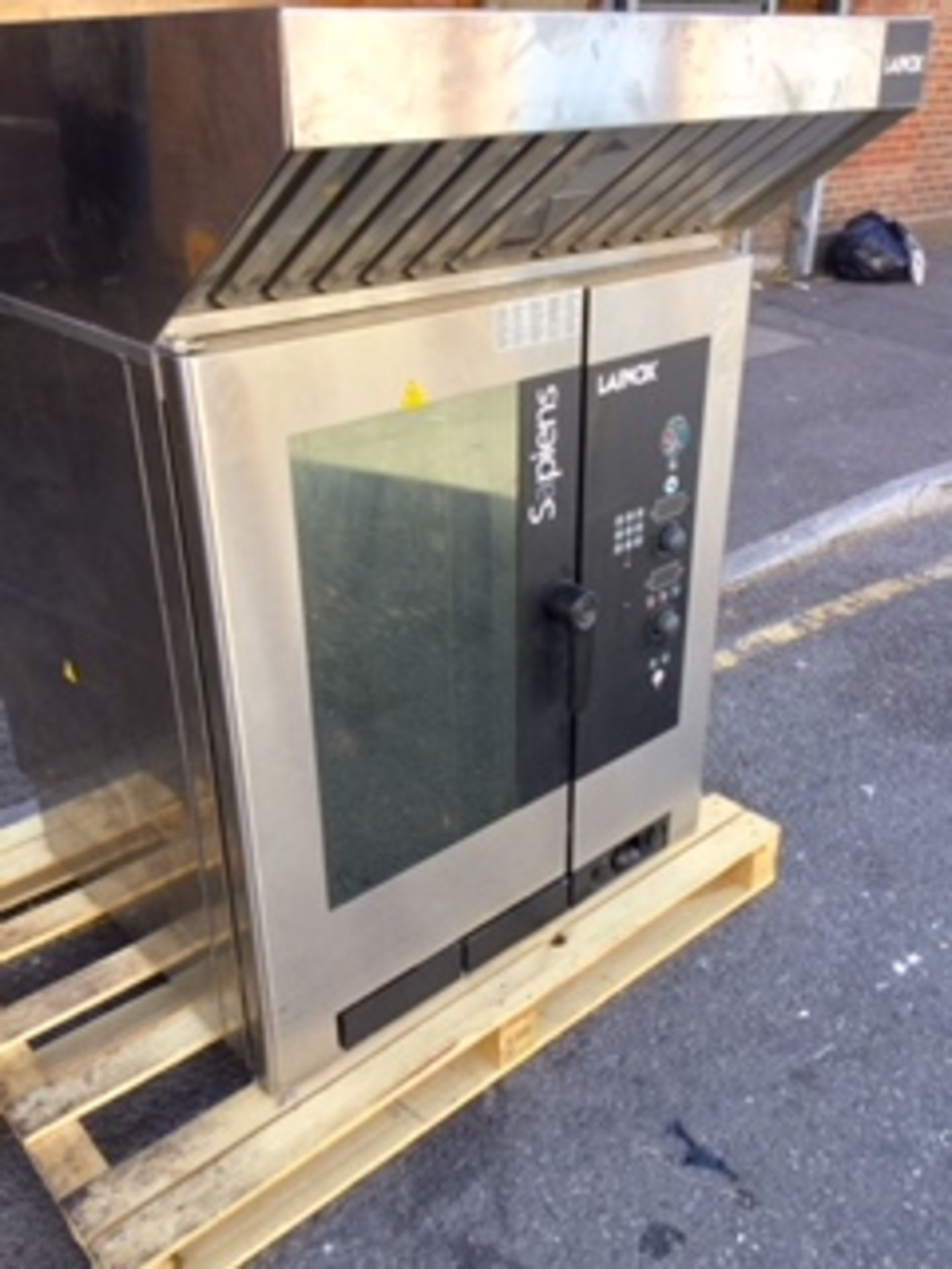 Lainox Sapiens Ten Grid Electric Combi Oven – as New   NO VAT - Image 2 of 3