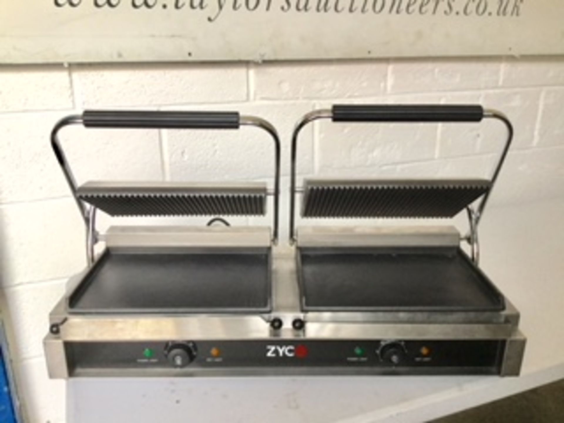 Ex Large Double Panini Grill – as New – NO VAT