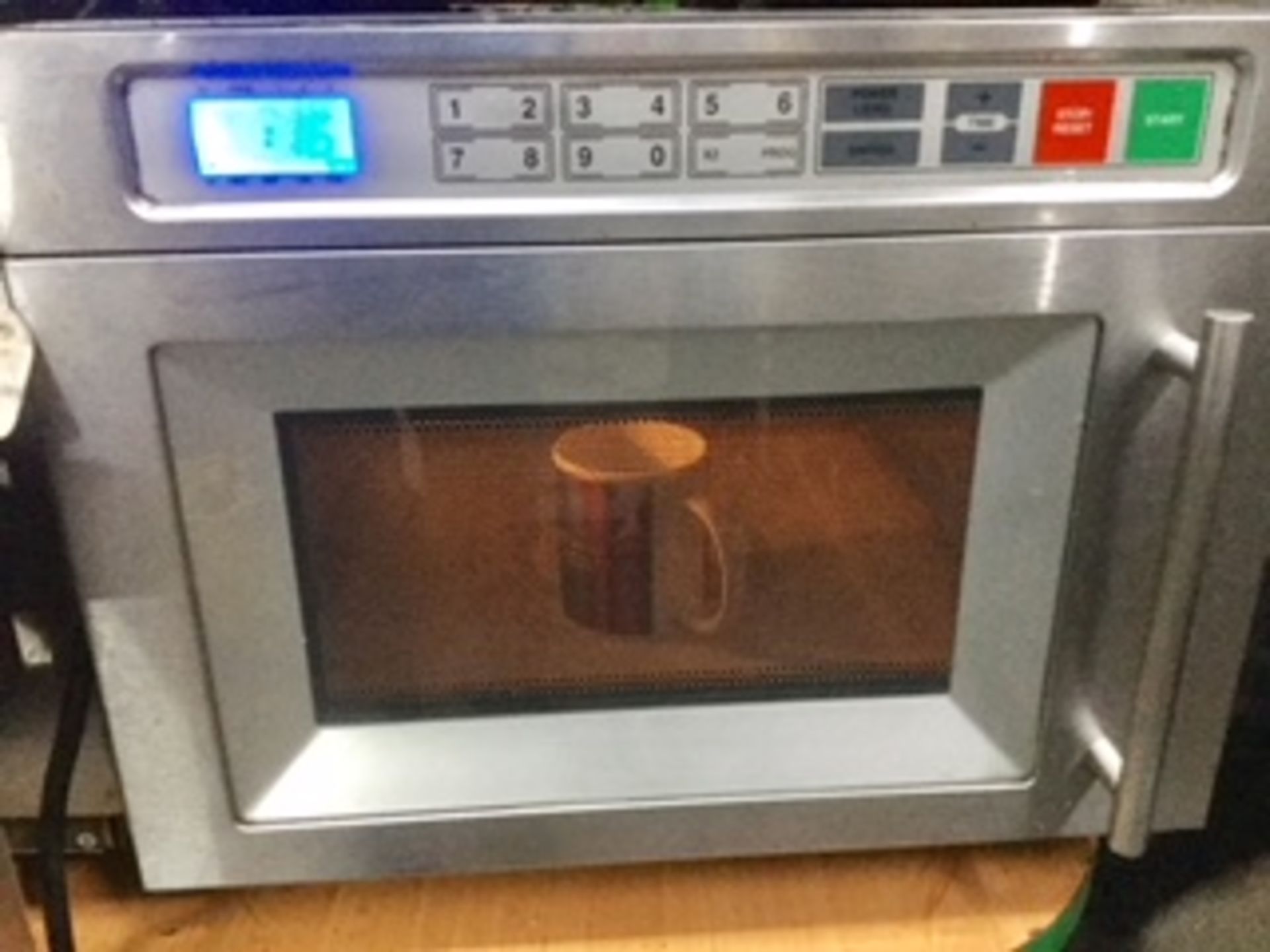 High Power Commercial Microwave – NO VAT