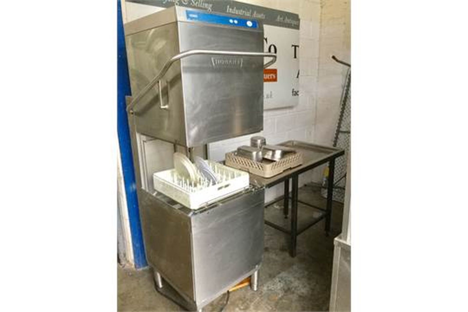 Hobart Passthrough Dishwasher with Side Table – NO VAT