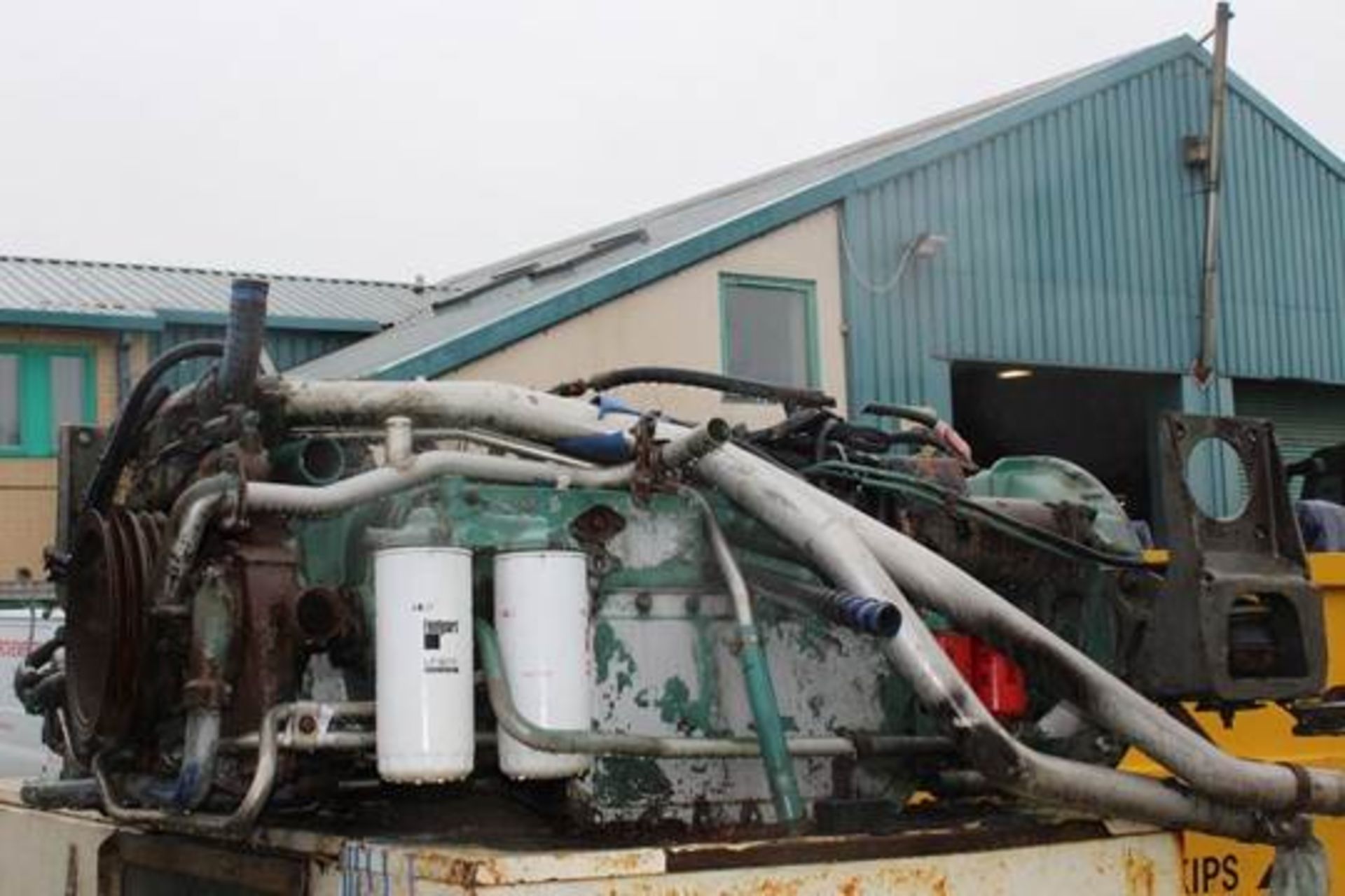 Volvo B10B Engine- good runner before taking out.   Sold as seen   Buyer to collect from - Image 2 of 4