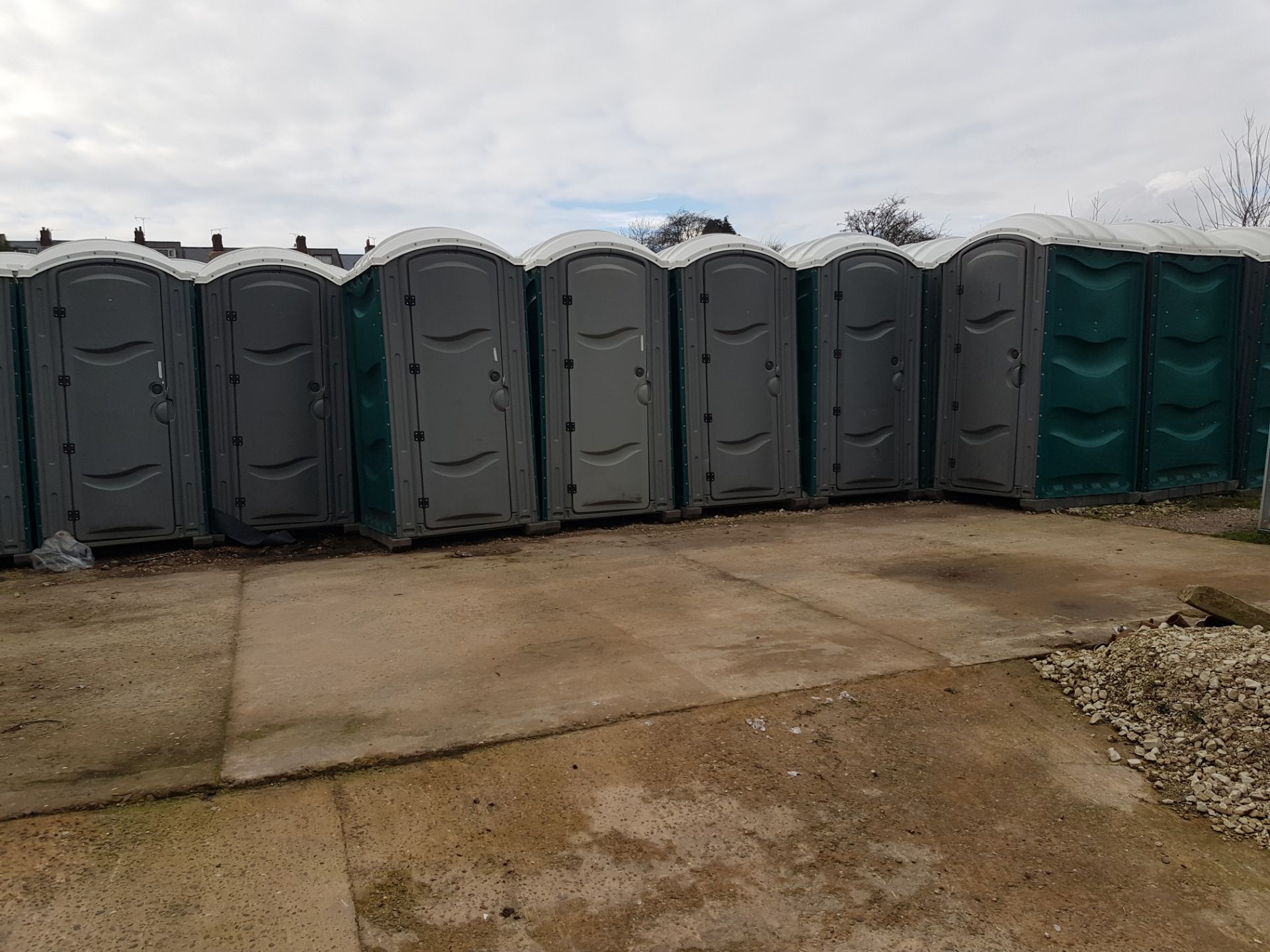 Green Shorelink Outdoor Events Toilet - in excellent condition – NO VAT