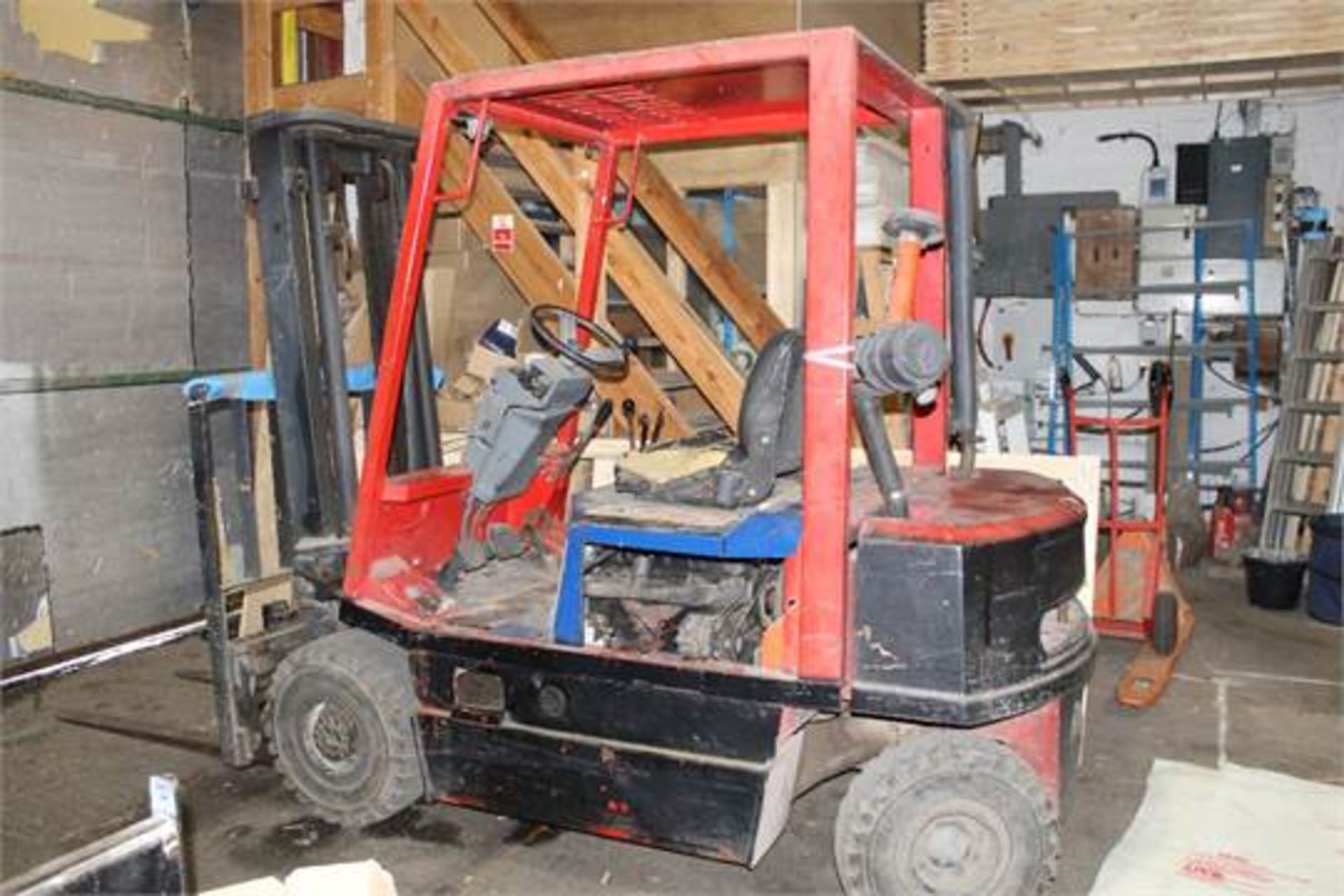 Forklift Truck – Diesel- 2 Tonne Lift Capacity – Tested and in Good Working Order – NO VAT Buyer - Image 4 of 6