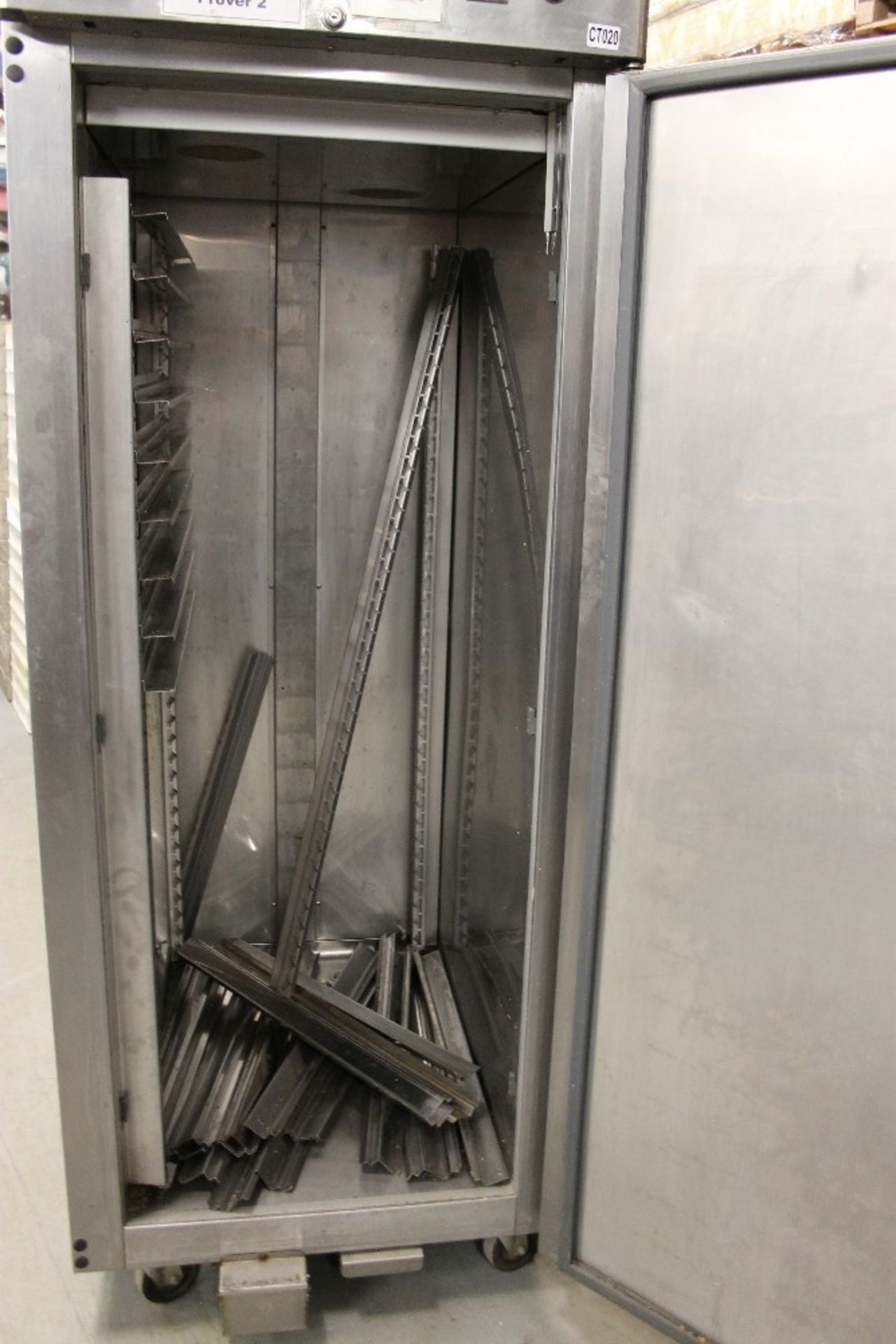 Williams Stainless Steel Proving Cabinet CIMP20 Mobile – all runners present – No Heating Element - Image 3 of 3