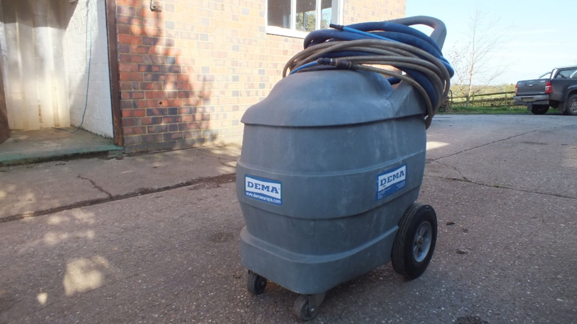 DEMA Foam Floor Cleaning Machine -with Nozzle Tested Working Lift out charge £10 Buyer to collect