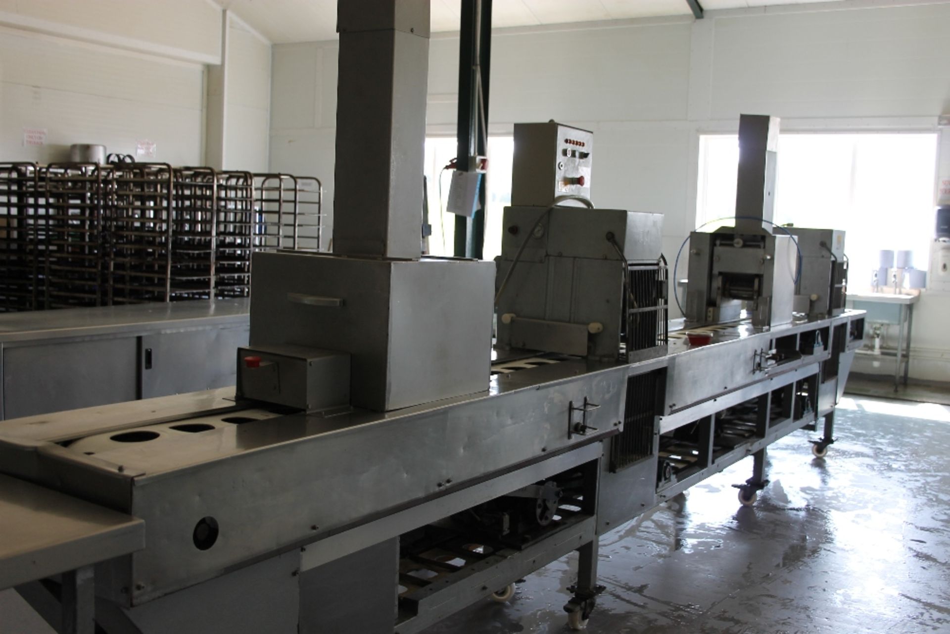 Automatic Pie Line + Easy Filler Depositor Good working order Comes with 3 different belts and - Bild 2 aus 12