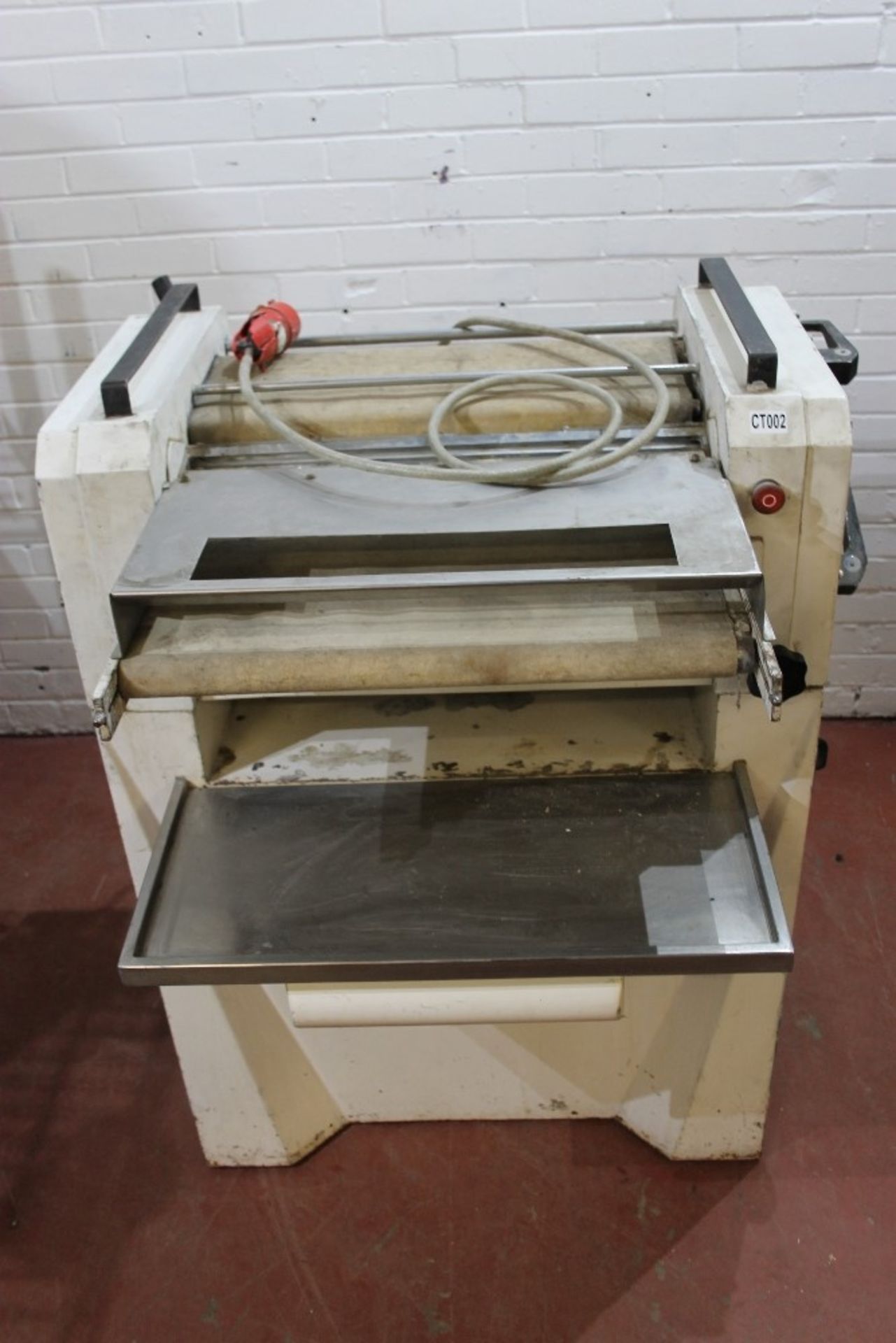 Sottoriva Pro 4 Bread Moulder -S/N 13592 Belt needs a good clean – Working – NO VAT - Image 5 of 5