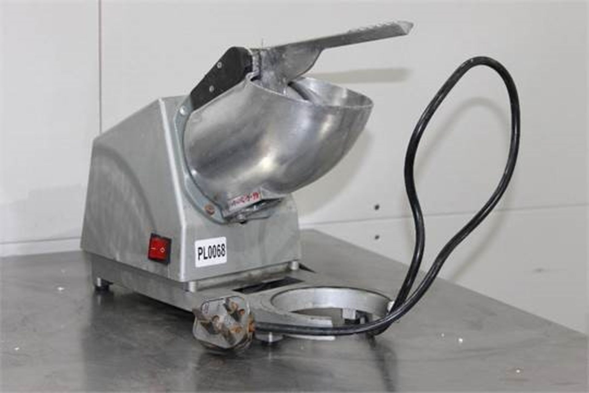 Hongola HD108 – Vegetable / Potato Cutter -1ph NO VAT - Image 2 of 2