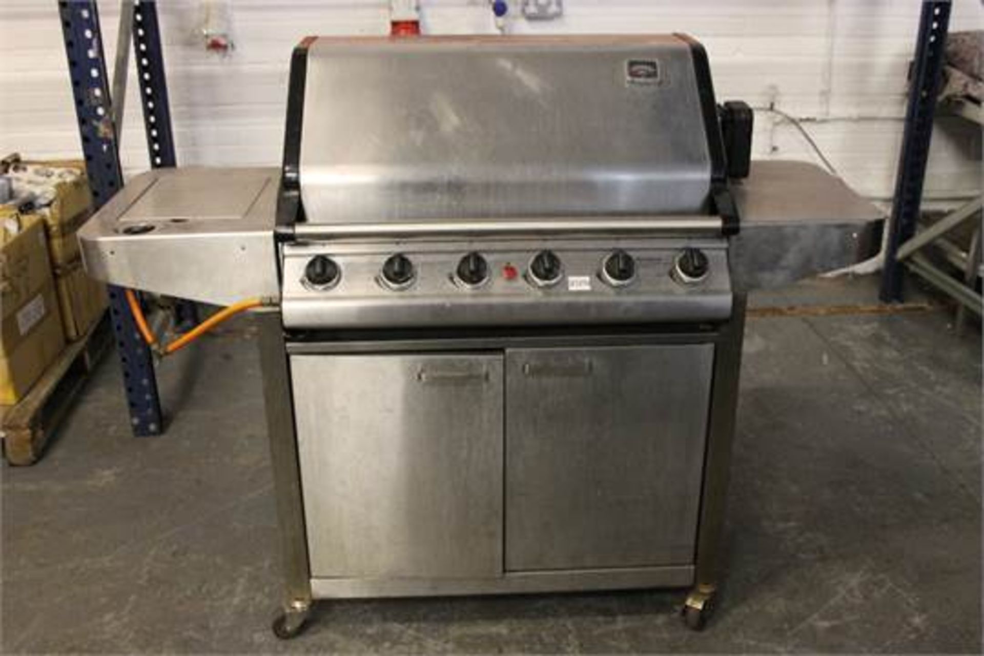 Montana Six Burner Gas Barbecue – Stock Pot Burner on wheels -with weather cover – NO VAT - Image 2 of 3
