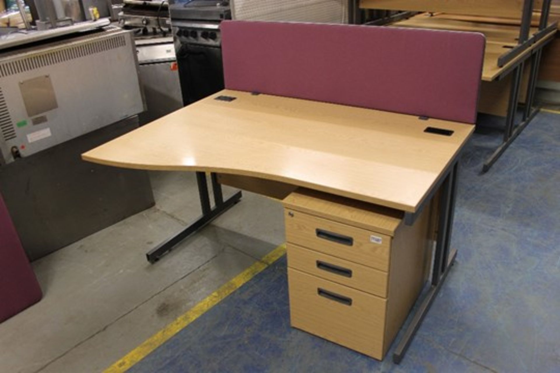 Matching Office Set in Light Wood Office Desk + Set 3 Drawers + Divider – Nice condition W140cm x - Image 2 of 2