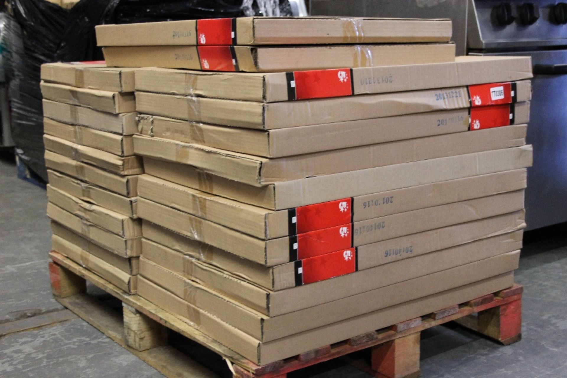 Pallet of New White Boards – 600 x 450mm
