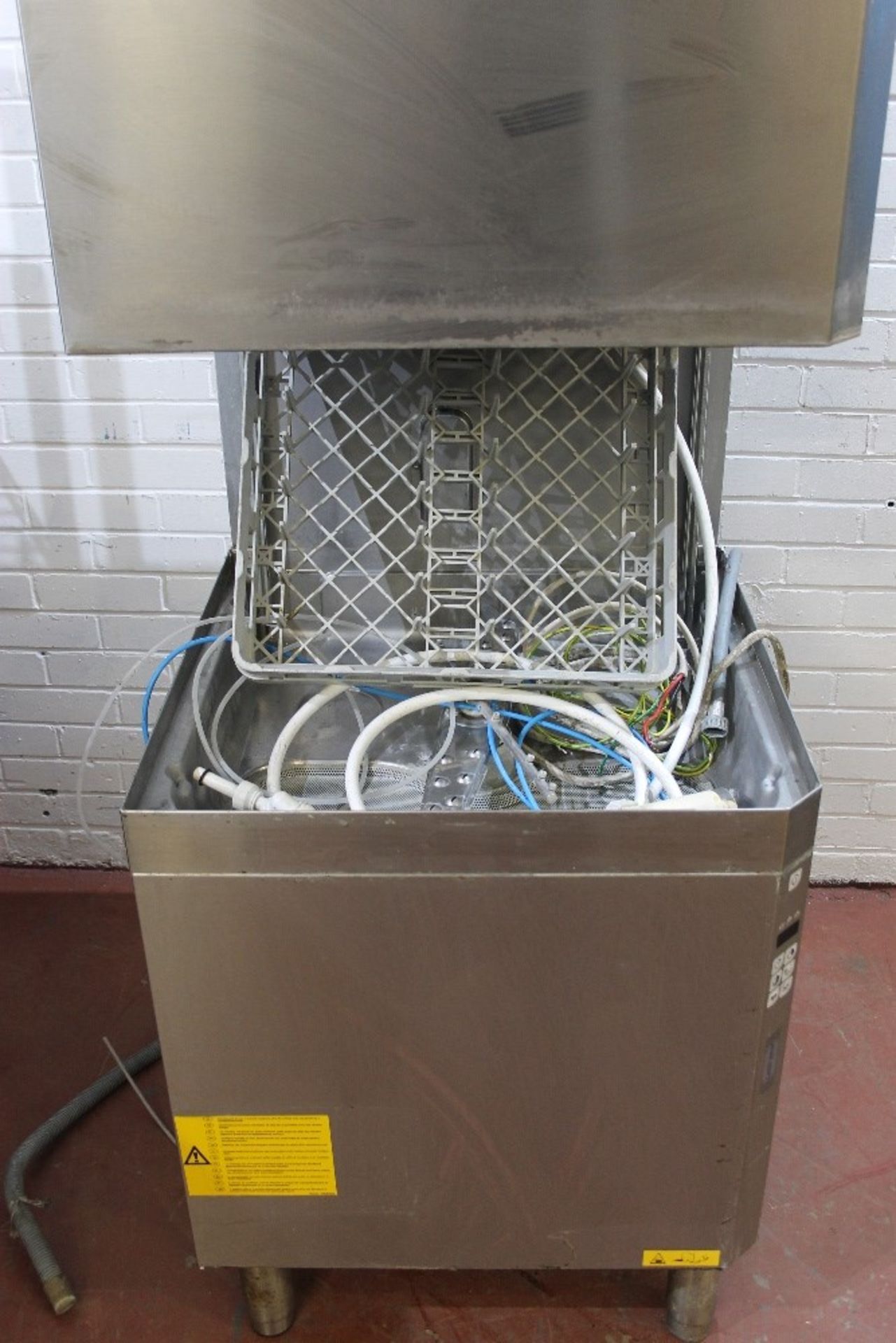 Electrolux Pass Through Dish Washer – Model NHT8LGUK with 1 Basket – No Tray – as found - Image 2 of 3