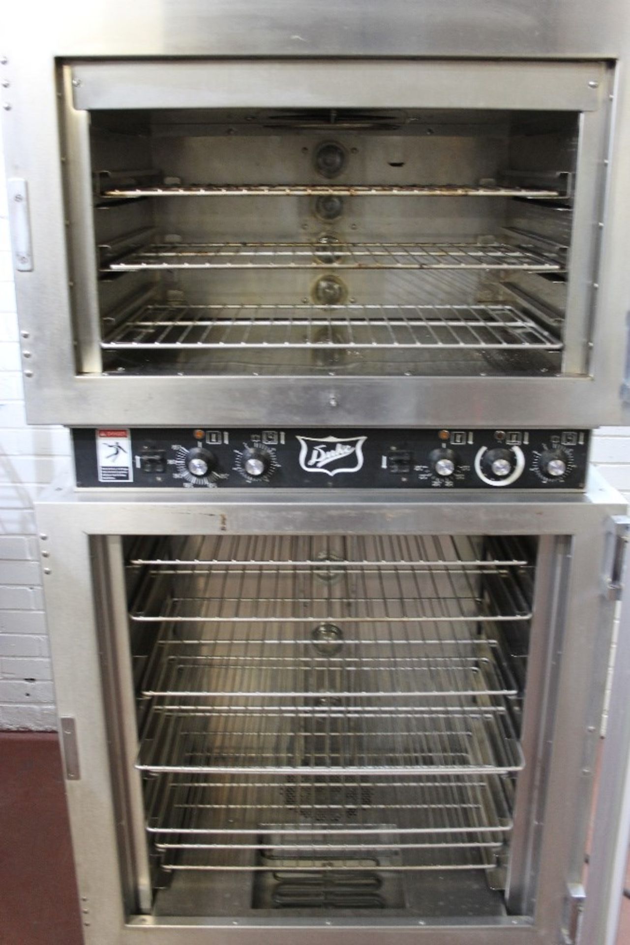 Duke Twin Ovens – 1 x Steam Oven – 1 x Convection Oven Model : AHP0-6/18 & EPO -3/9 – 5ph W95cm x - Image 2 of 3