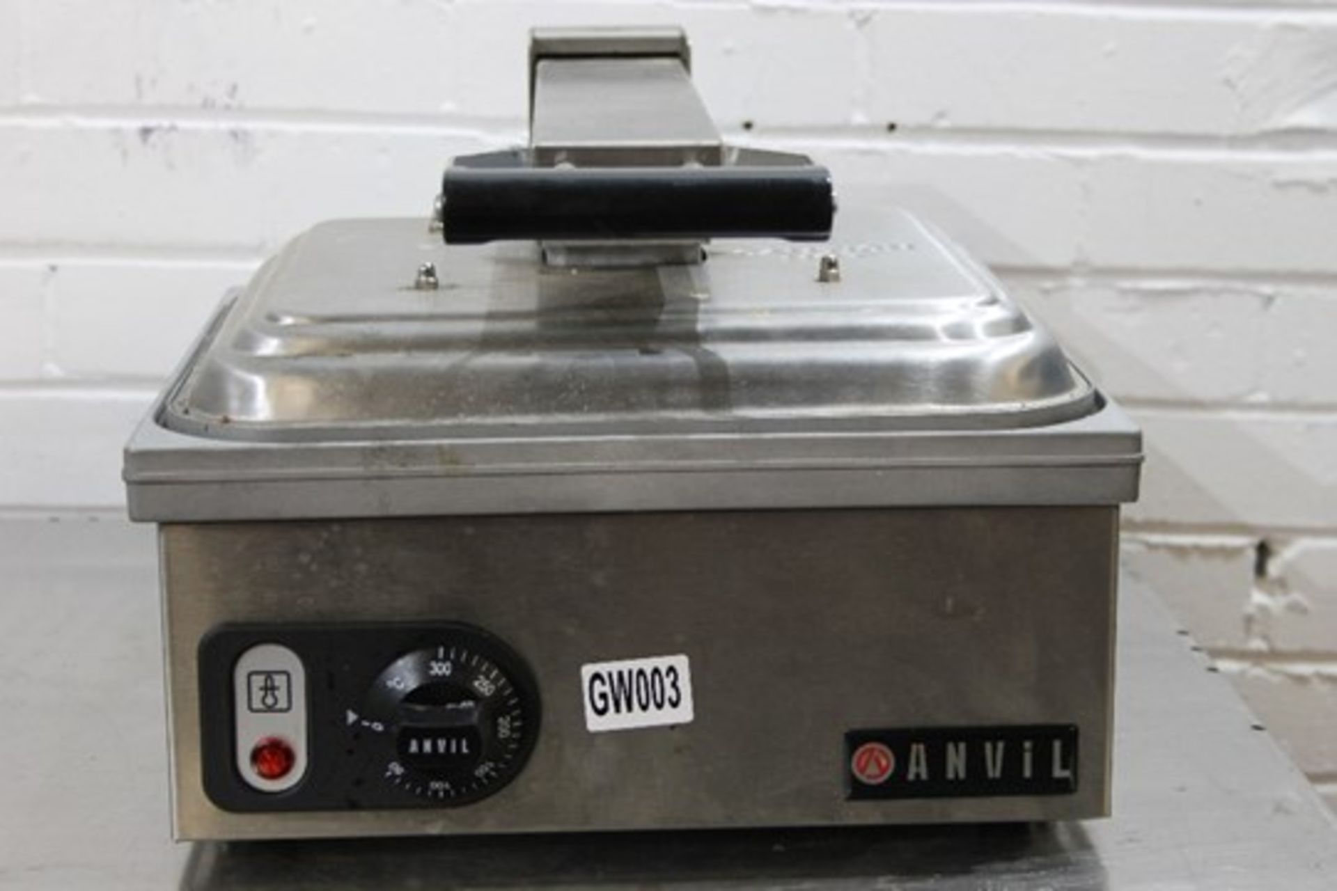 Anvil Panini Contact Grill – Ribbed plates Top & Bottom Model TSA9009 – 1ph- Tested Working—NO VAT - Image 2 of 2