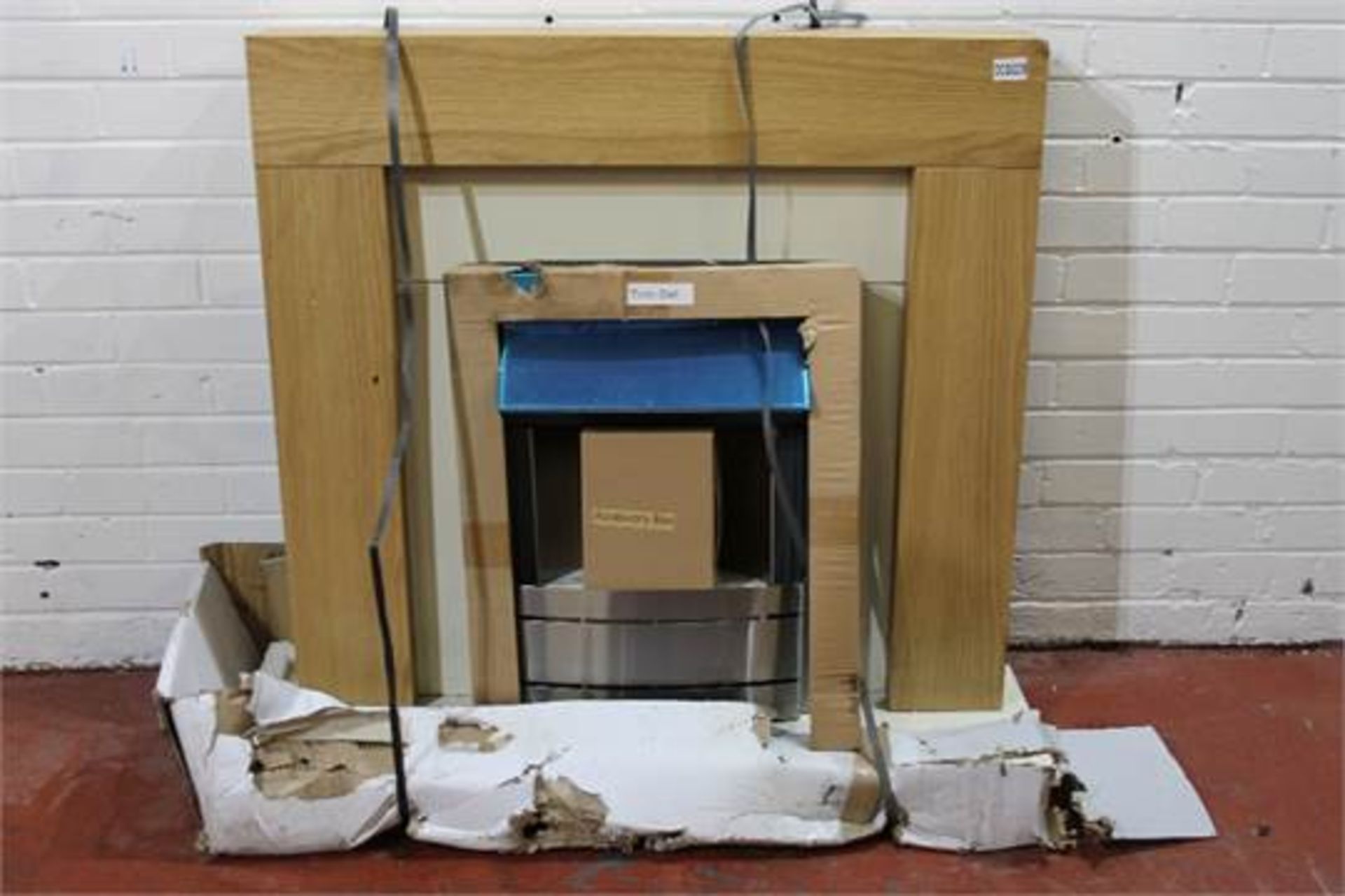 Beech Wood Fire Surround + Electric Fire - NO VAT -W100cm x H92cm x D14cm - Image 2 of 2