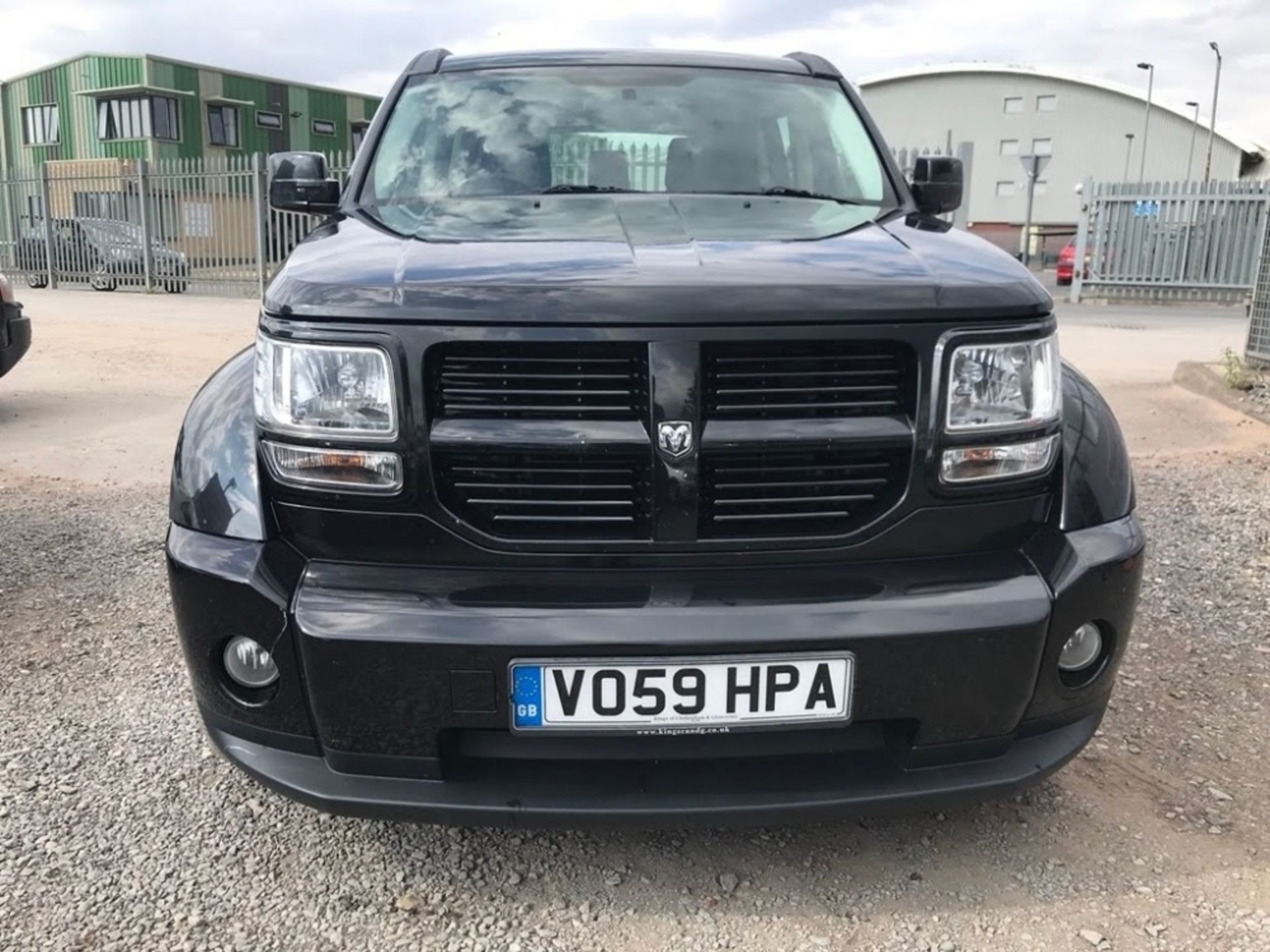 Dodge Nitro 2.8 CRD SXT – Black – Reg: V059 HPAOwners: 1Mileage: 82,000MOT: October 2019Last - Image 4 of 5