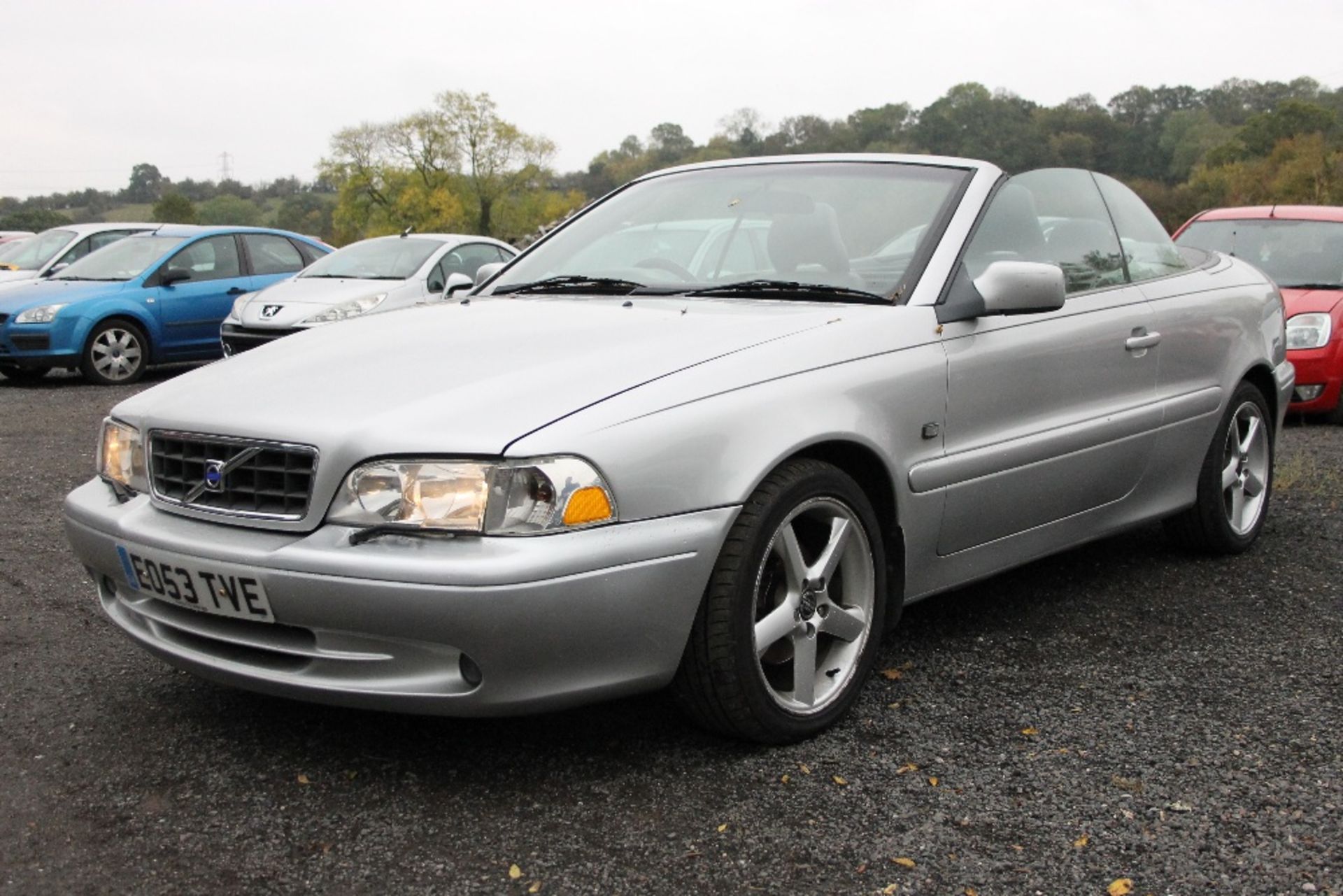 Volvo C70 3dr Convertible – Silver – Auto – Runner – Reg: EO53 TVE Mileage: 75,866 MOT: Expired 26/