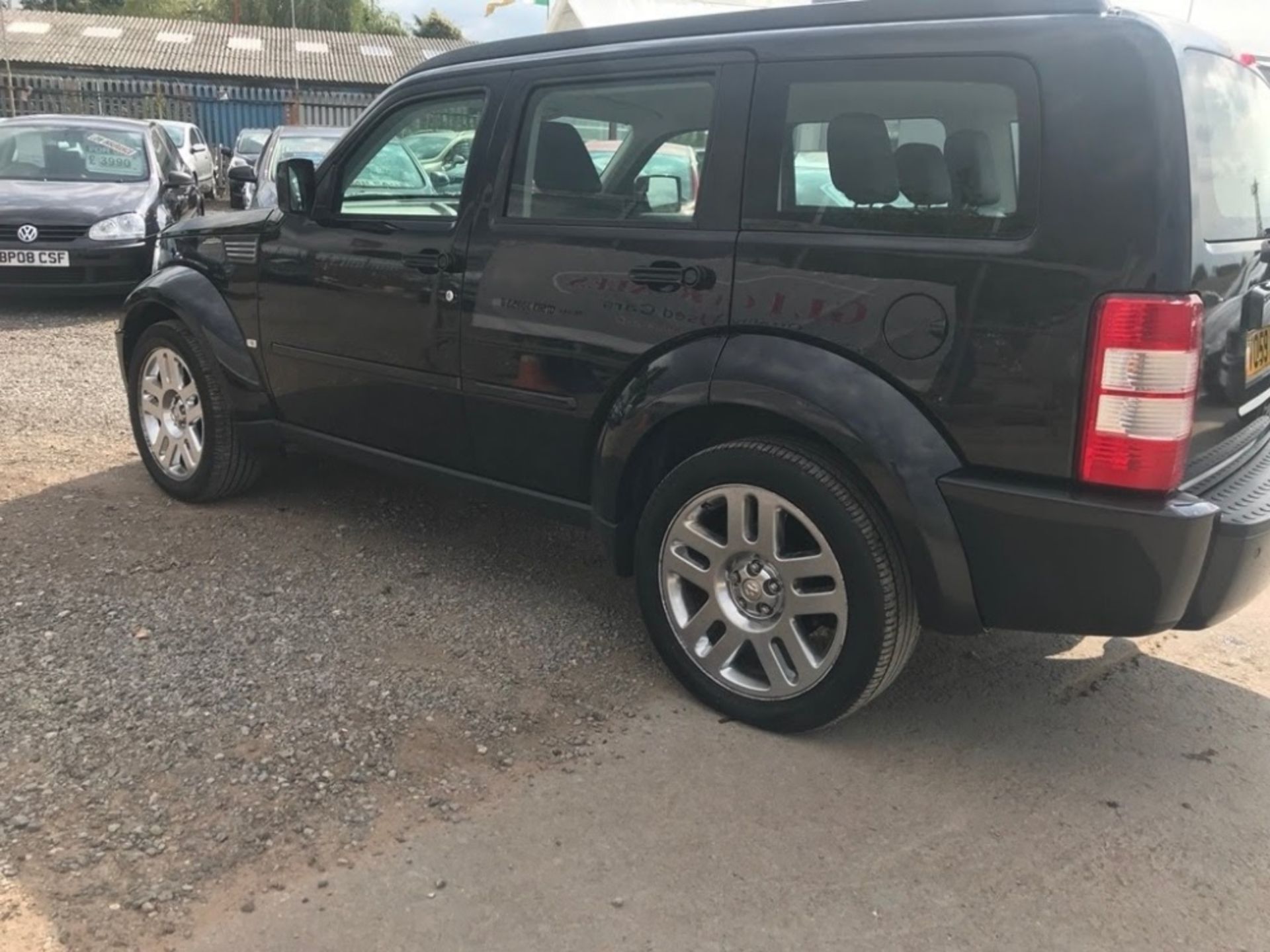 Dodge Nitro 2.8 CRD SXT – Black – Reg: V059 HPAOwners: 1Mileage: 82,000MOT: October 2019Last - Image 3 of 5