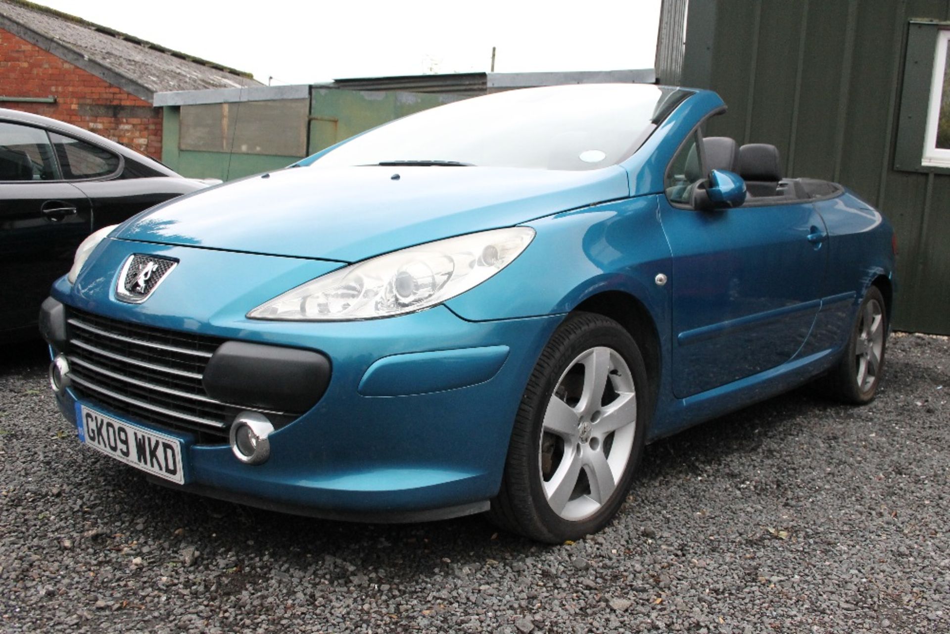 Peugeot 307cc 3 Dr Blue – Manual – Runner - Reg: GK09 WKD Mileage: 86,237 MOT: Expired 06/09/2018