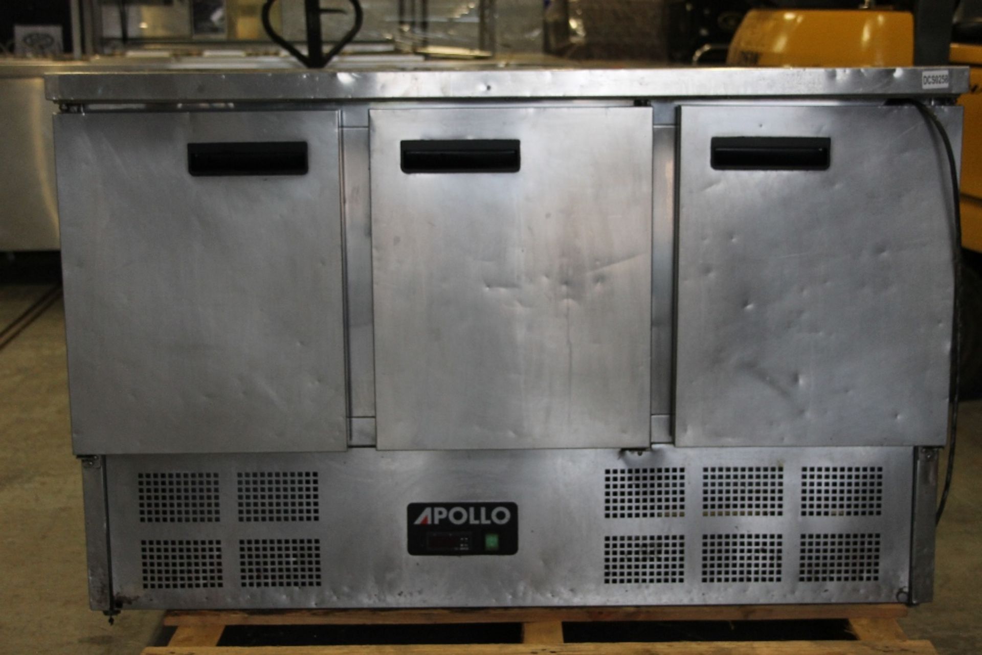 Apollo 3 Door Stainless Steel Bench Fridge -1ph 2 Shelves – minor dents to top – W138cm x H88cm x - Image 3 of 4