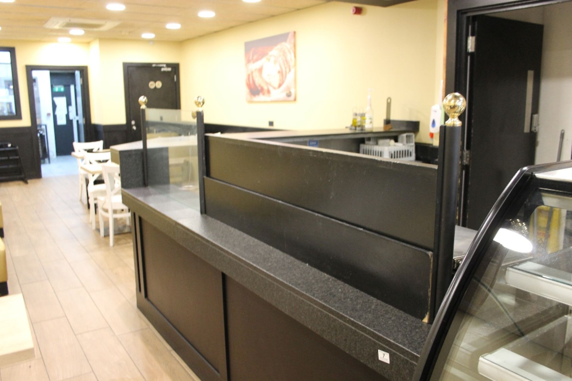 Huge Cafeteria Corner Service Counter – approx W330cm x D80cm to the front + 300cm x 80cm right side - Image 7 of 7