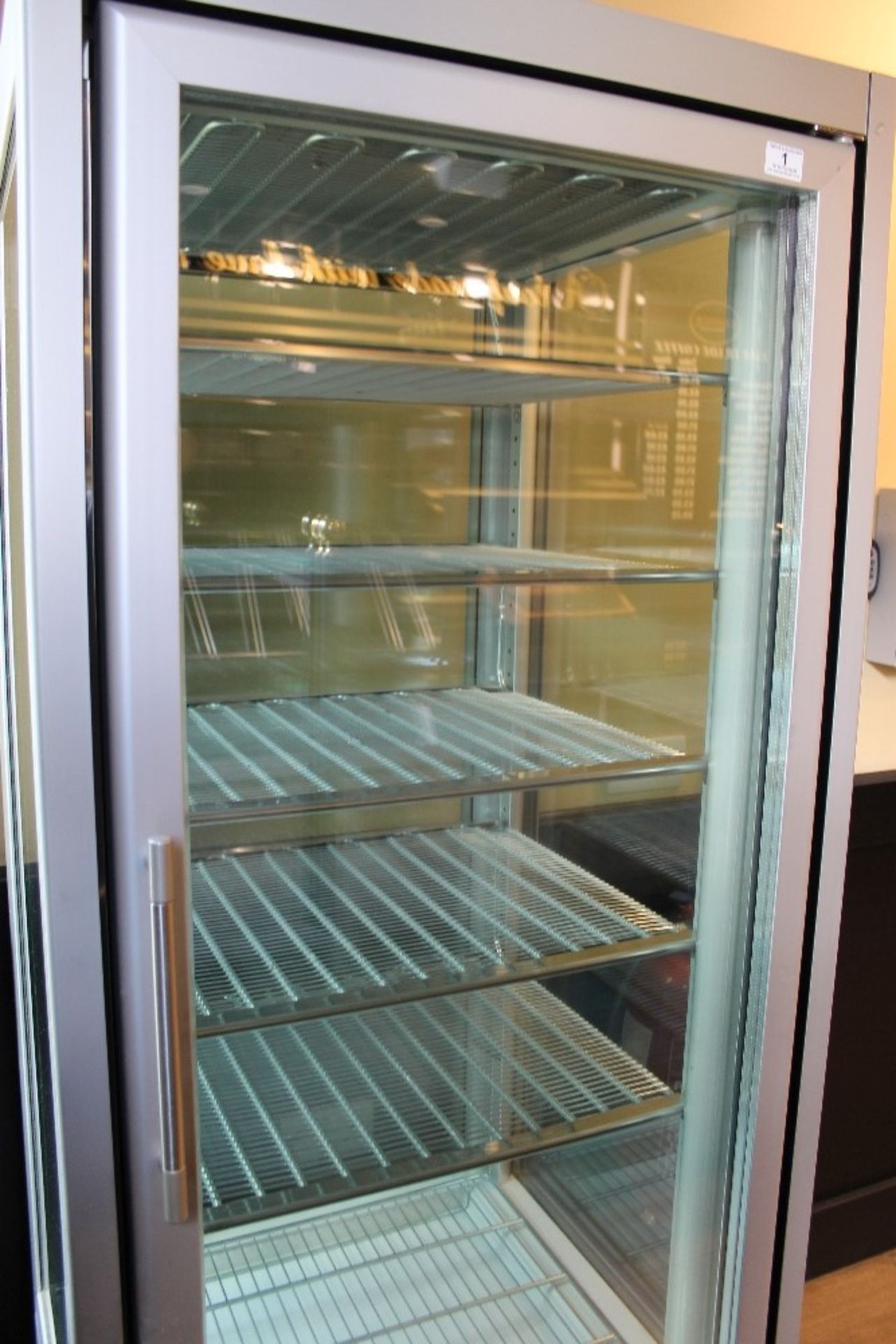 Infrico Patisserie Display Freezer – less than 2 years old Excellent “as new” condition - Image 2 of 3