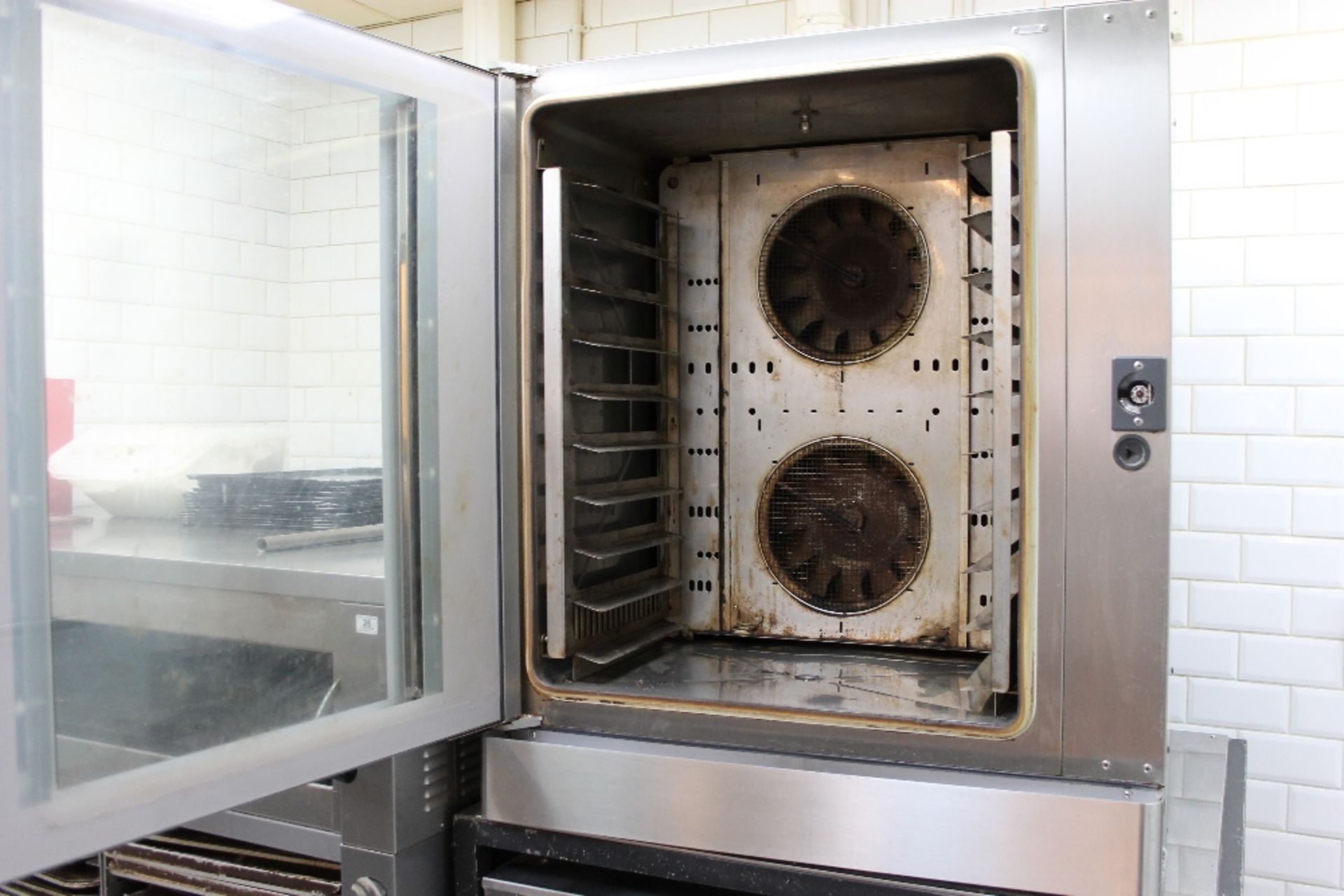 WIESHEU 10 Grid Electric Combi / Steam Oven – 3ph - Excellent “as new” condition - Image 2 of 2
