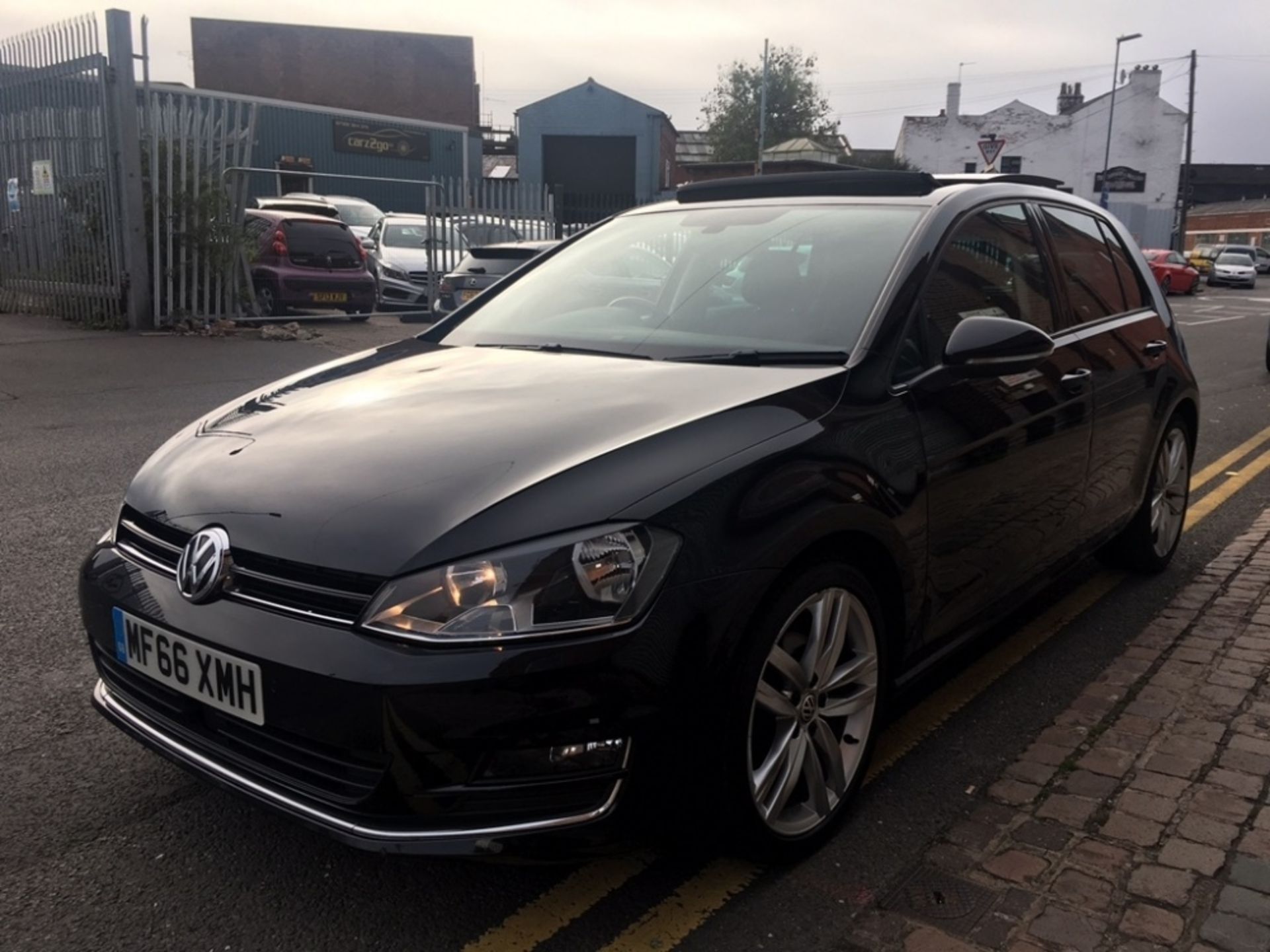 Volkswagen Golf 2.0 TDI BlueMotion Tech GT 5Dr – Diesel- Black Reg: MF66 XMH - 2016 Mileage: 60, - Image 3 of 11