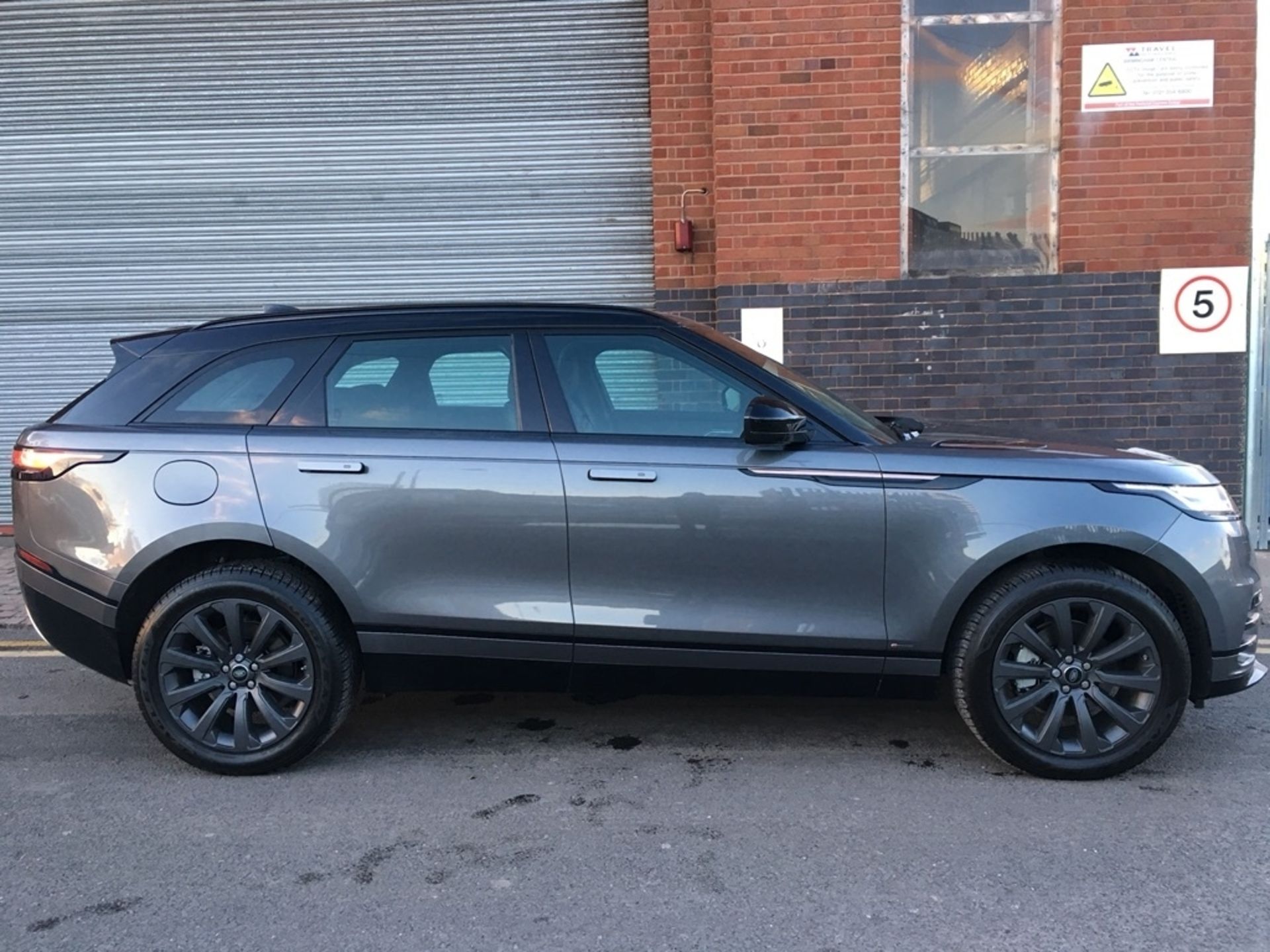 Range Rover Velar 2.0 D180 R-Dynamic S 4x4 5dr – Automatic- Diesel – Grey Reg: PJ67 GCU – 2017 - Image 2 of 7