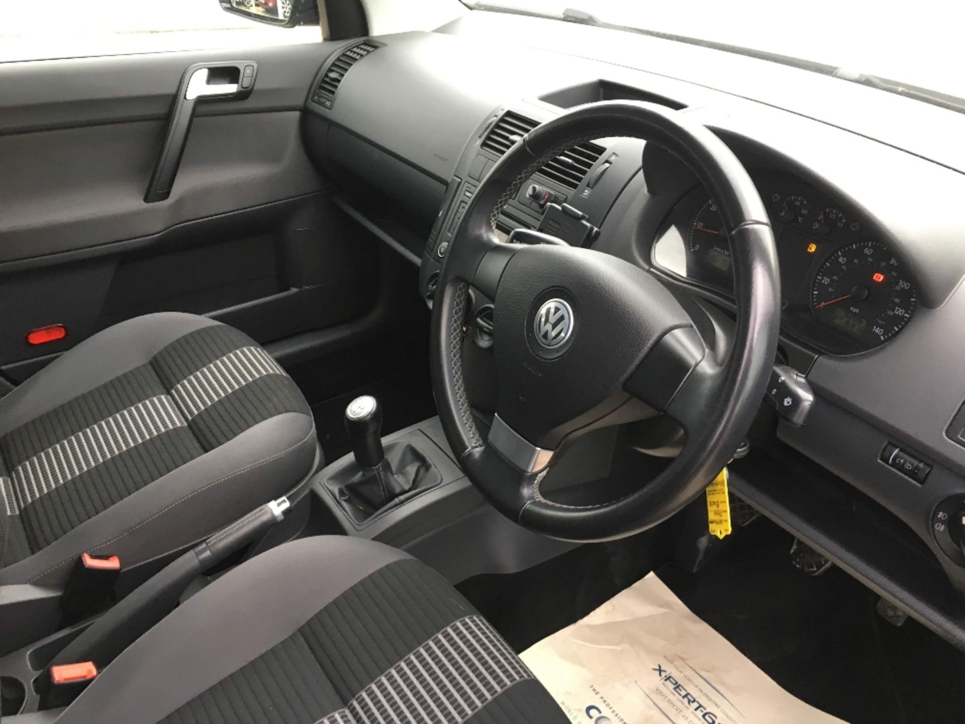 VW Polo 1.2 Match 5 Dr – Metallic Black - RE09 HHD Reg: RE09 HHDMileage: 92,867MOT:29-05-2019 – NO - Image 5 of 7