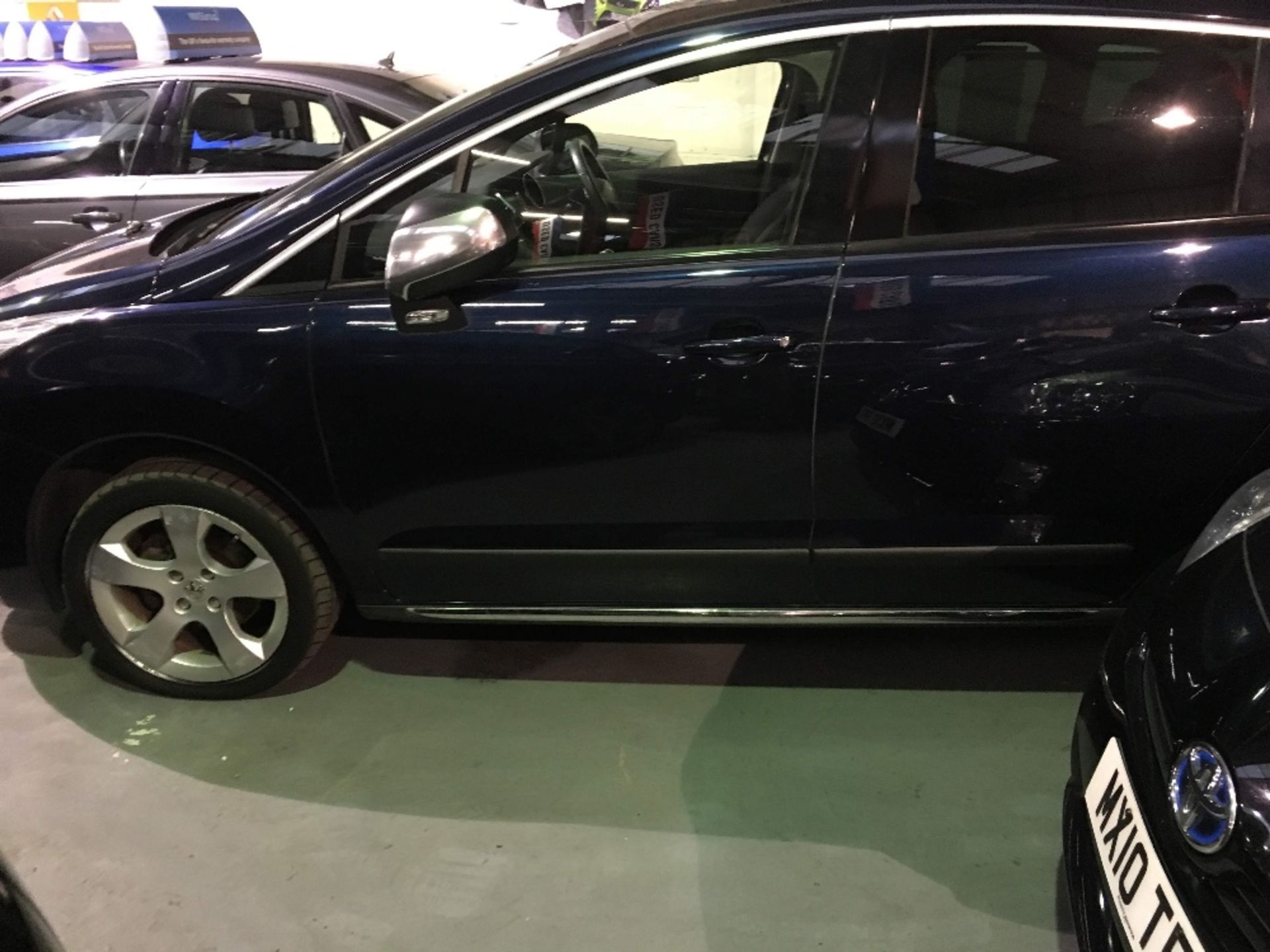 Peugeot 3008 1.6 HDI FAP Exclusive 5Dr 2010 – Diesel – Manual – Blue Mileage: 109,987 Reg: CA10 - Image 3 of 6