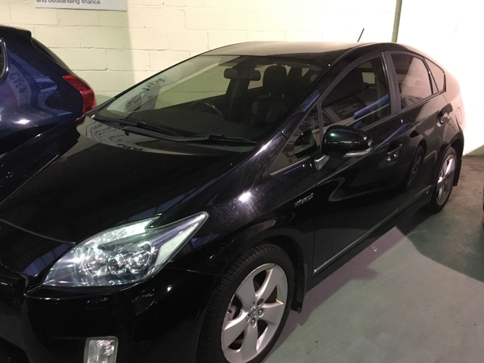 Toyota Prius 1.8 VVT-I T Spirit CVT Hybrid Petrol  /Electric 2010 - Automatic - Black Mileage: 98, - Image 3 of 11