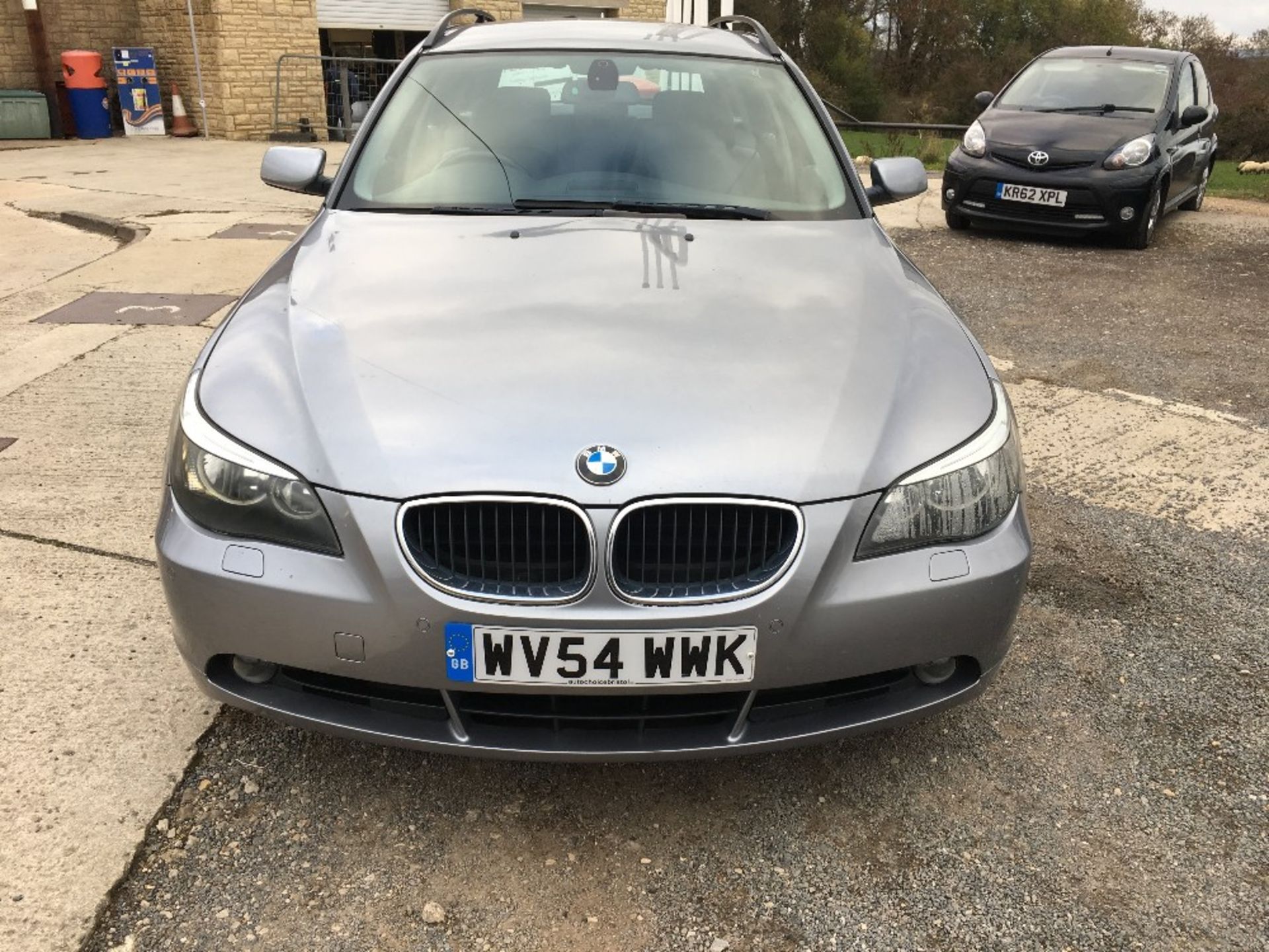 BMW 530d Touring Estate Grey–3.0Litre 6-cylinder Diesel Engine AutoReg: WV54 WWKMileage: 146,000MOT: