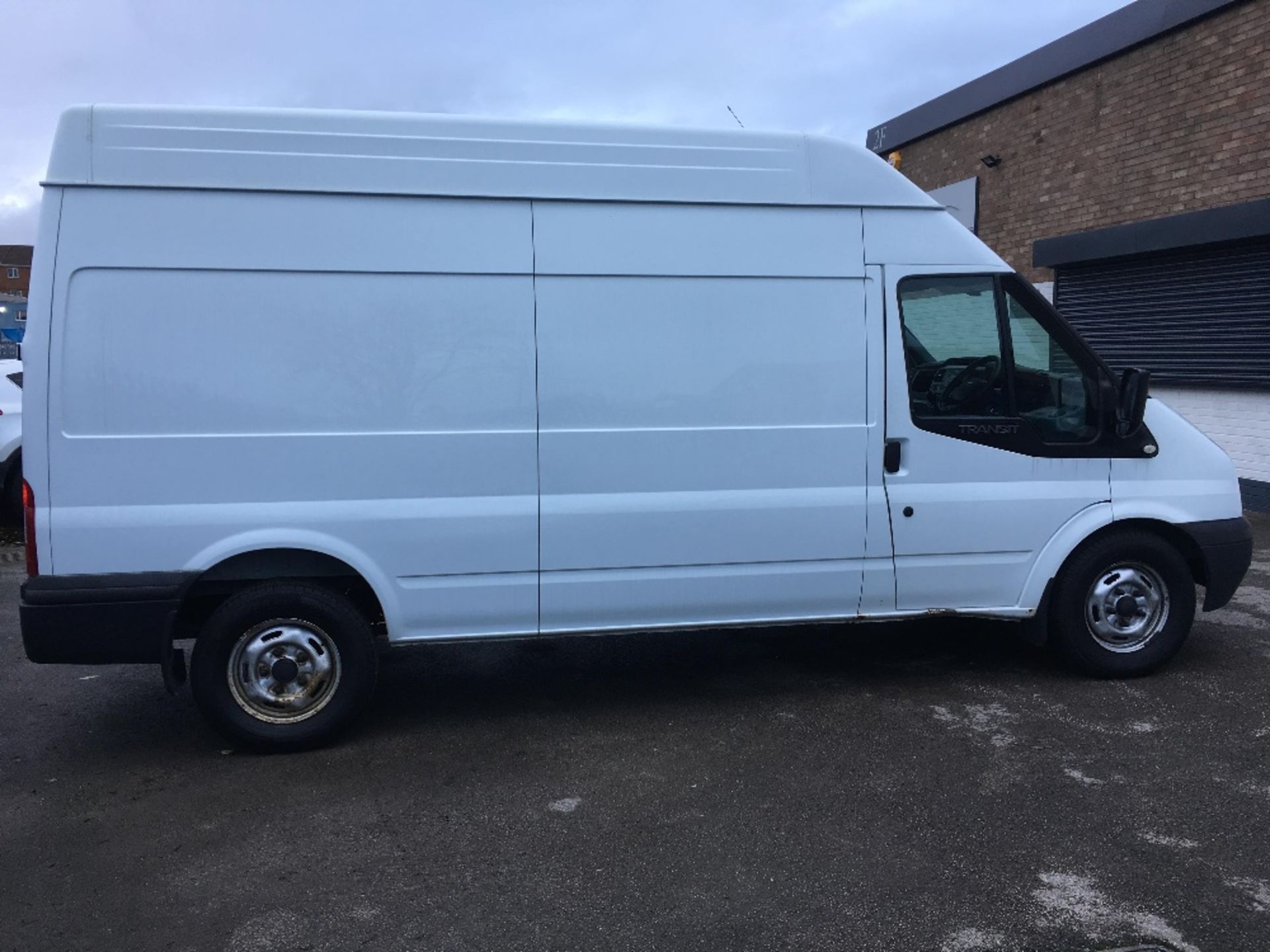 Ford Transit 125 T350 RWDReg: VN13 RRYMileage: Approximately 143,000MOT: 25-07-2019Transmission: