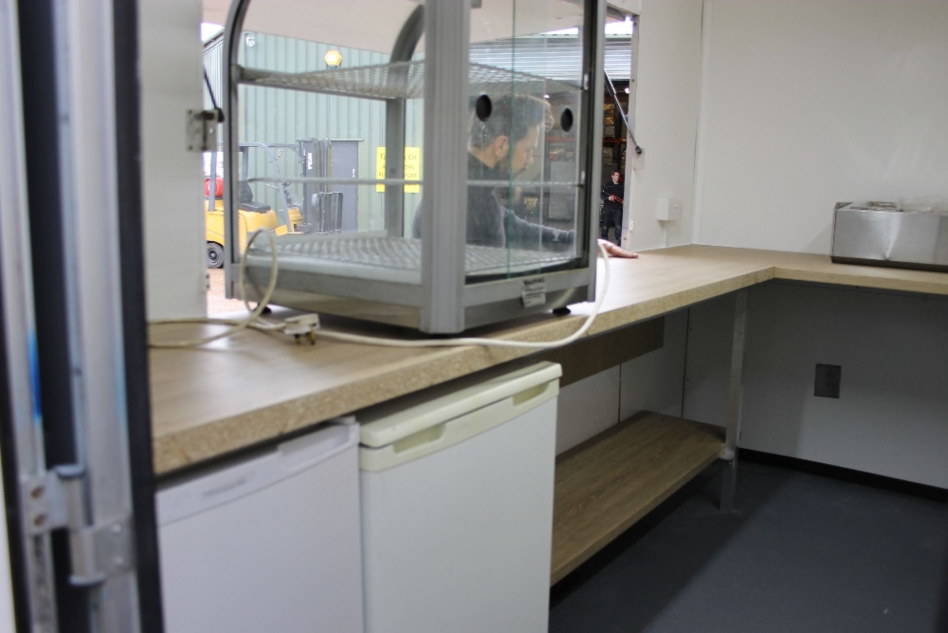 Catering Trailer 10”x 6” – completely refurbished – Grey Finish Fitted out for Coffee, Sandwiches & - Image 4 of 10